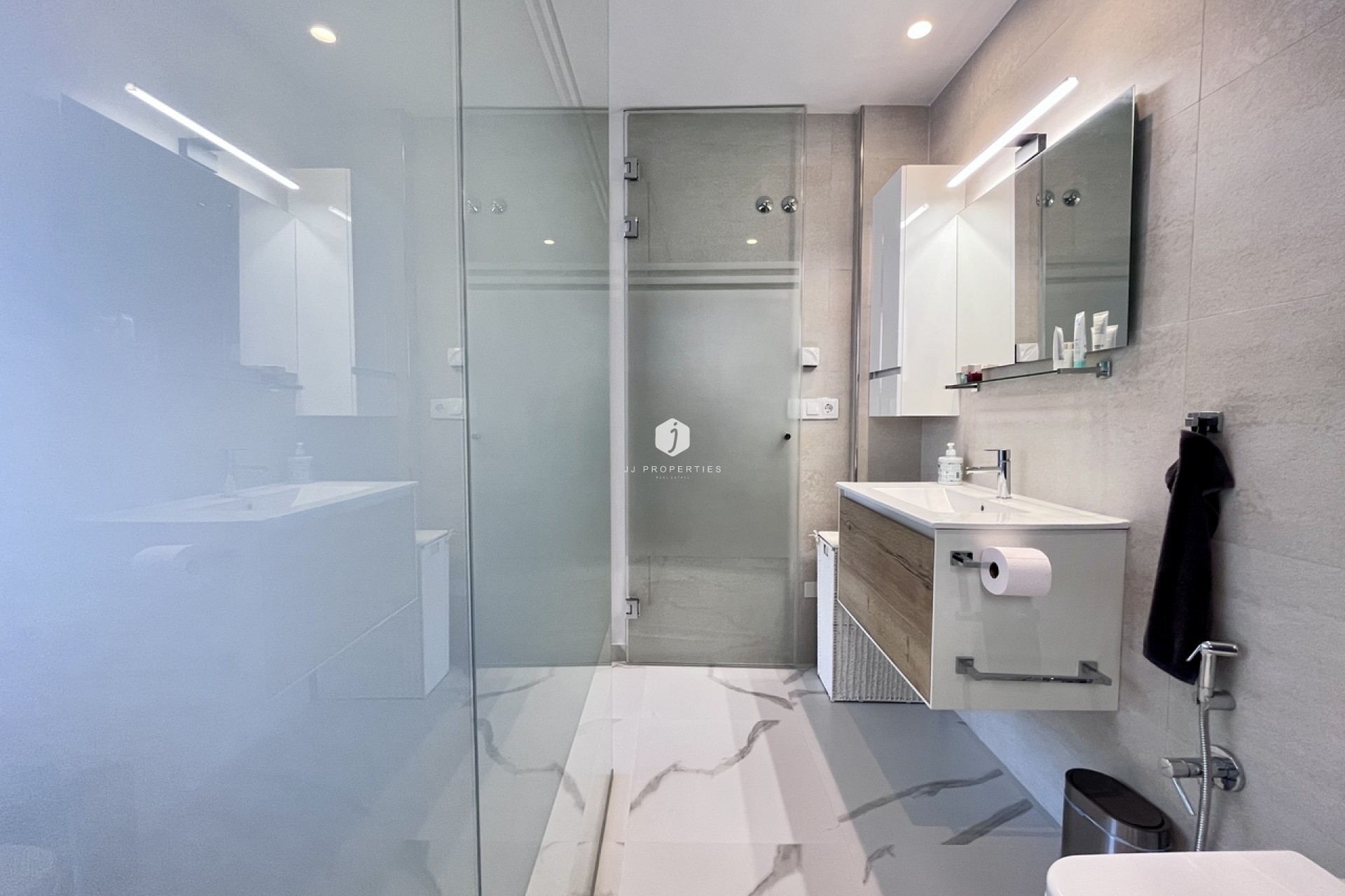 Segunda mano - Apartamento / piso -
San Miguel de Salinas - Inland