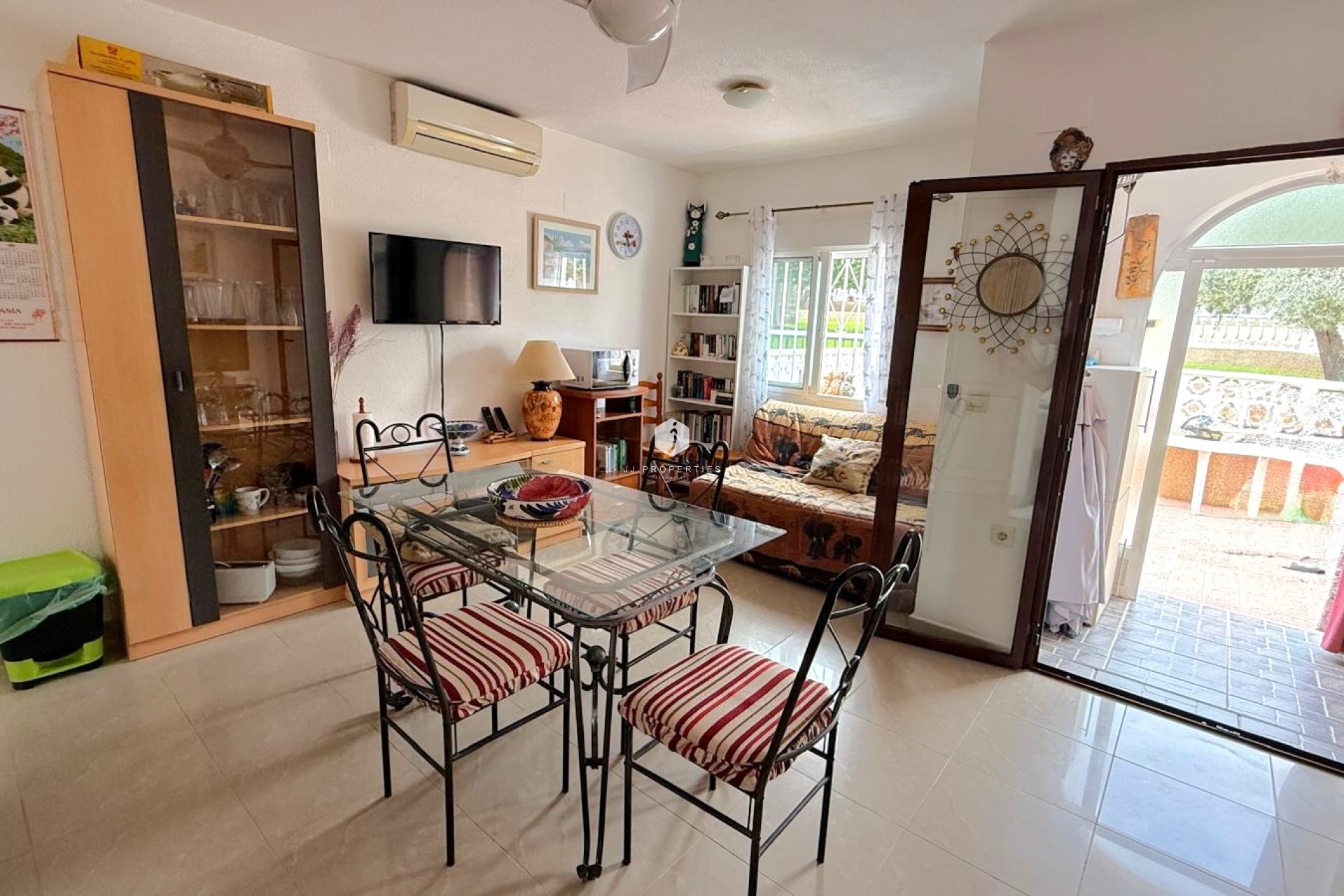 Segunda mano - Apartamento / piso -
San Miguel de Salinas - Inland