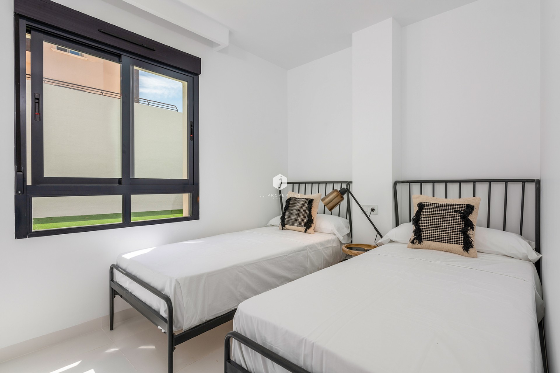 Segunda mano - Apartamento / piso -
San Miguel de Salinas - Inland