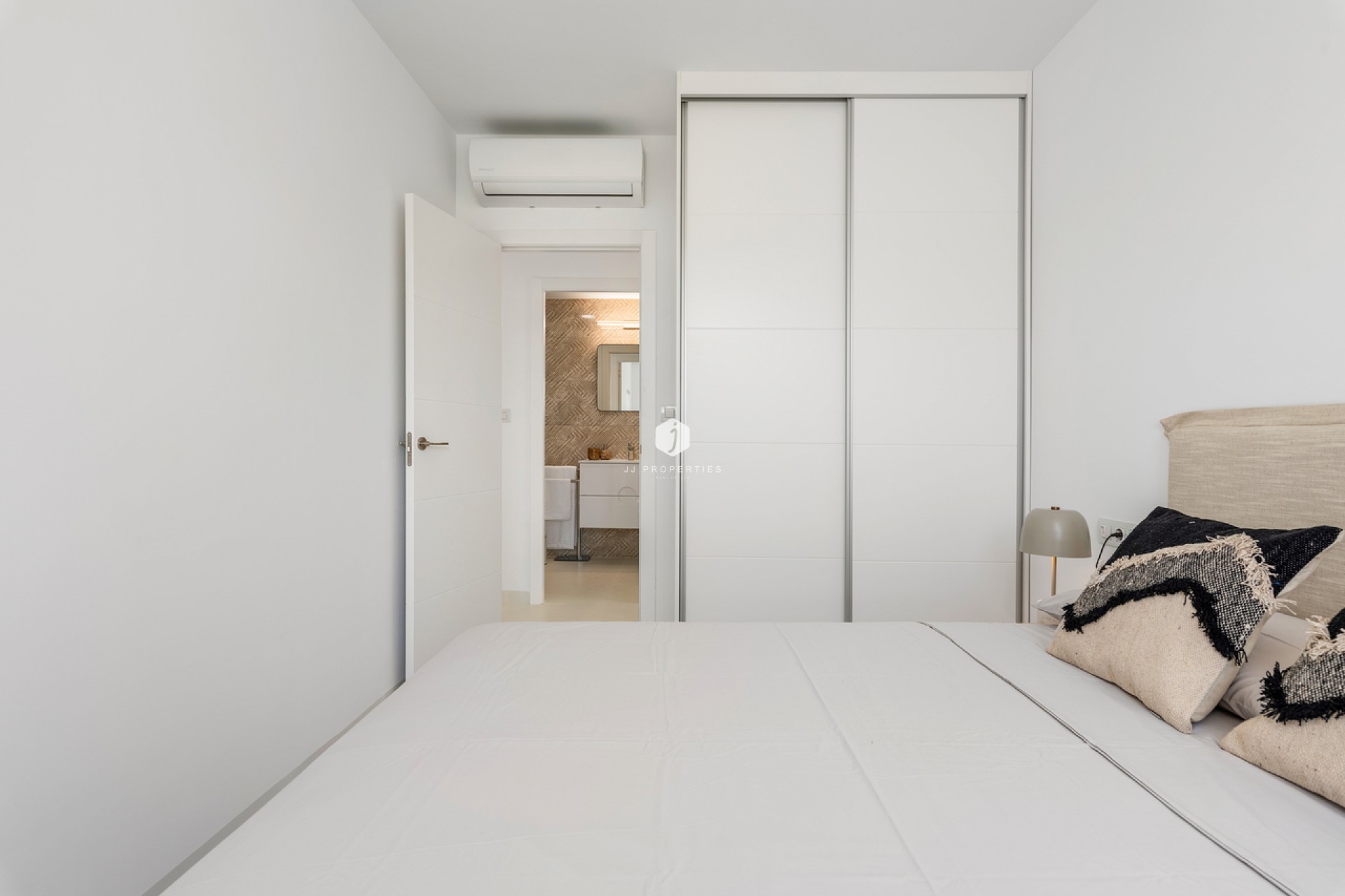 Segunda mano - Apartamento / piso -
San Miguel de Salinas - Inland