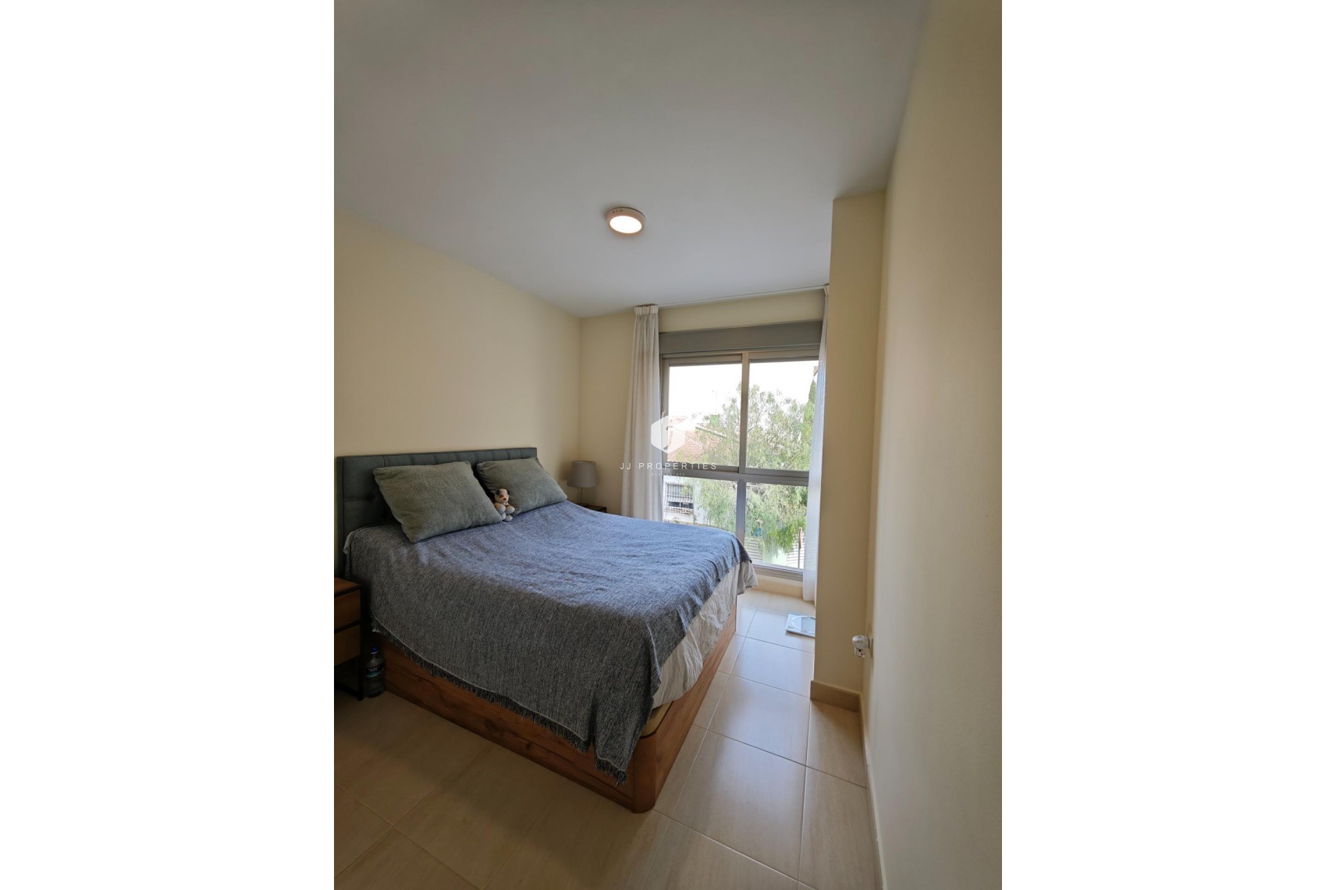 Segunda mano - Apartamento / piso -
San Miguel de Salinas