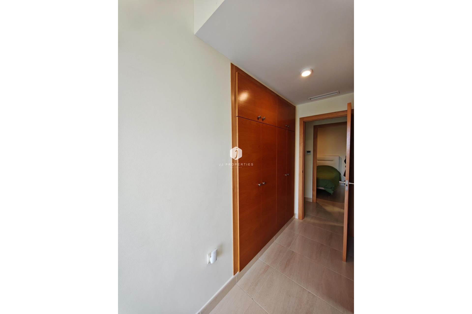 Segunda mano - Apartamento / piso -
San Miguel de Salinas