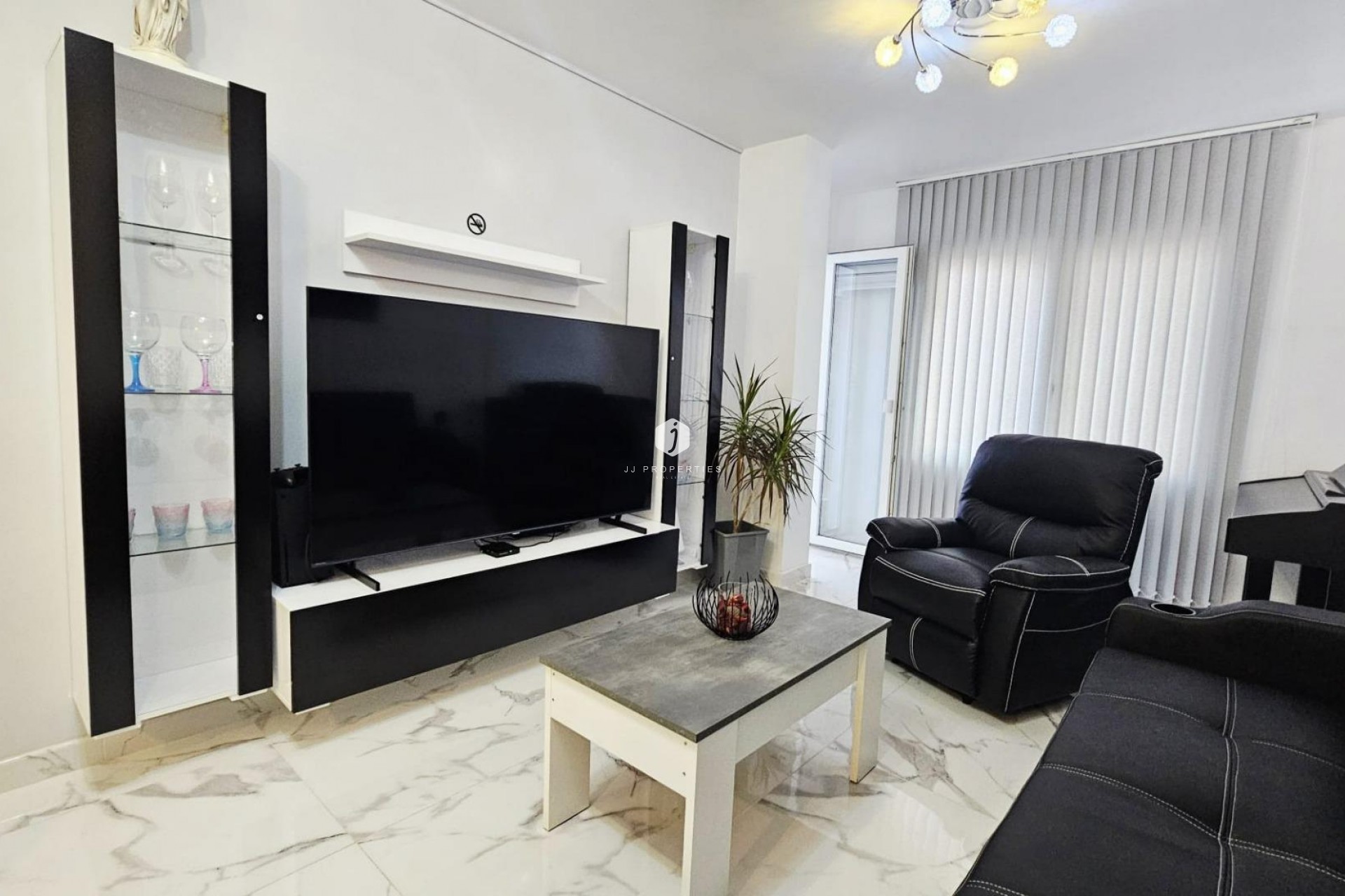 Segunda mano - Apartamento / piso -
Torrevieja - Acequion