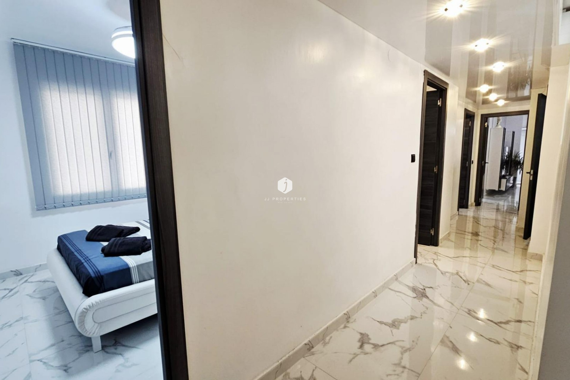 Segunda mano - Apartamento / piso -
Torrevieja - Acequion