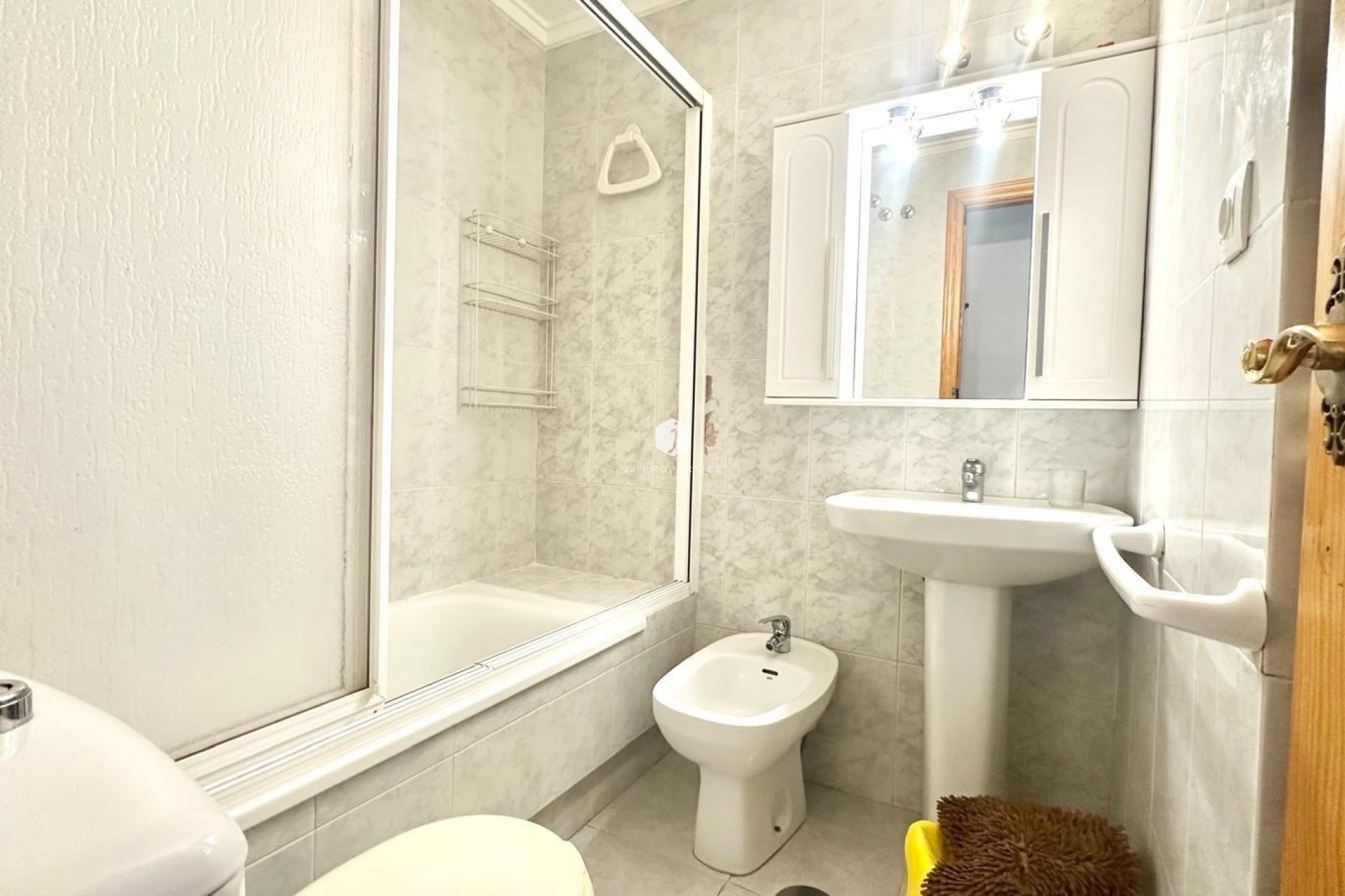 Segunda mano - Apartamento / piso -
Torrevieja - Acequion