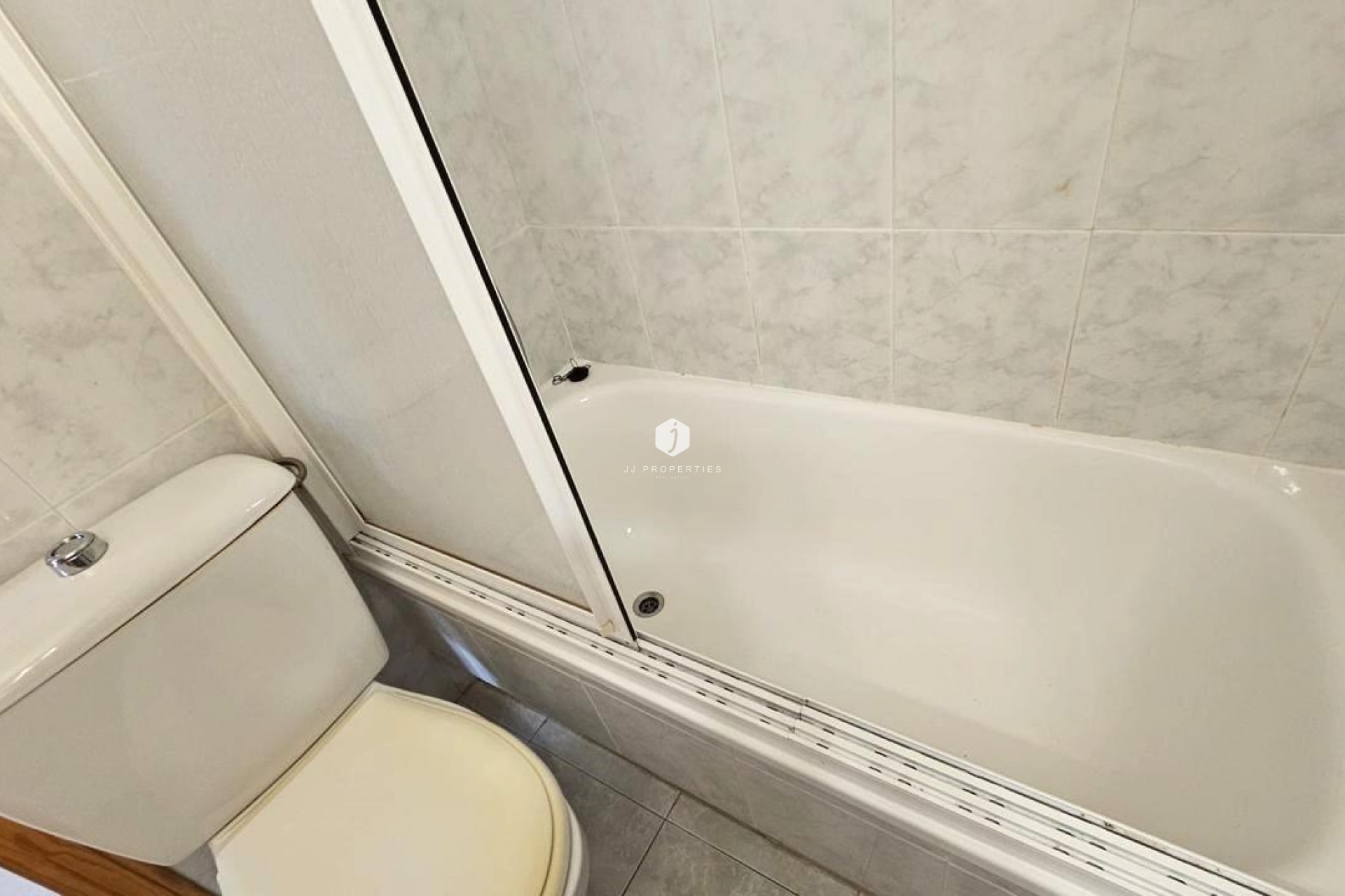 Segunda mano - Apartamento / piso -
Torrevieja - Acequion