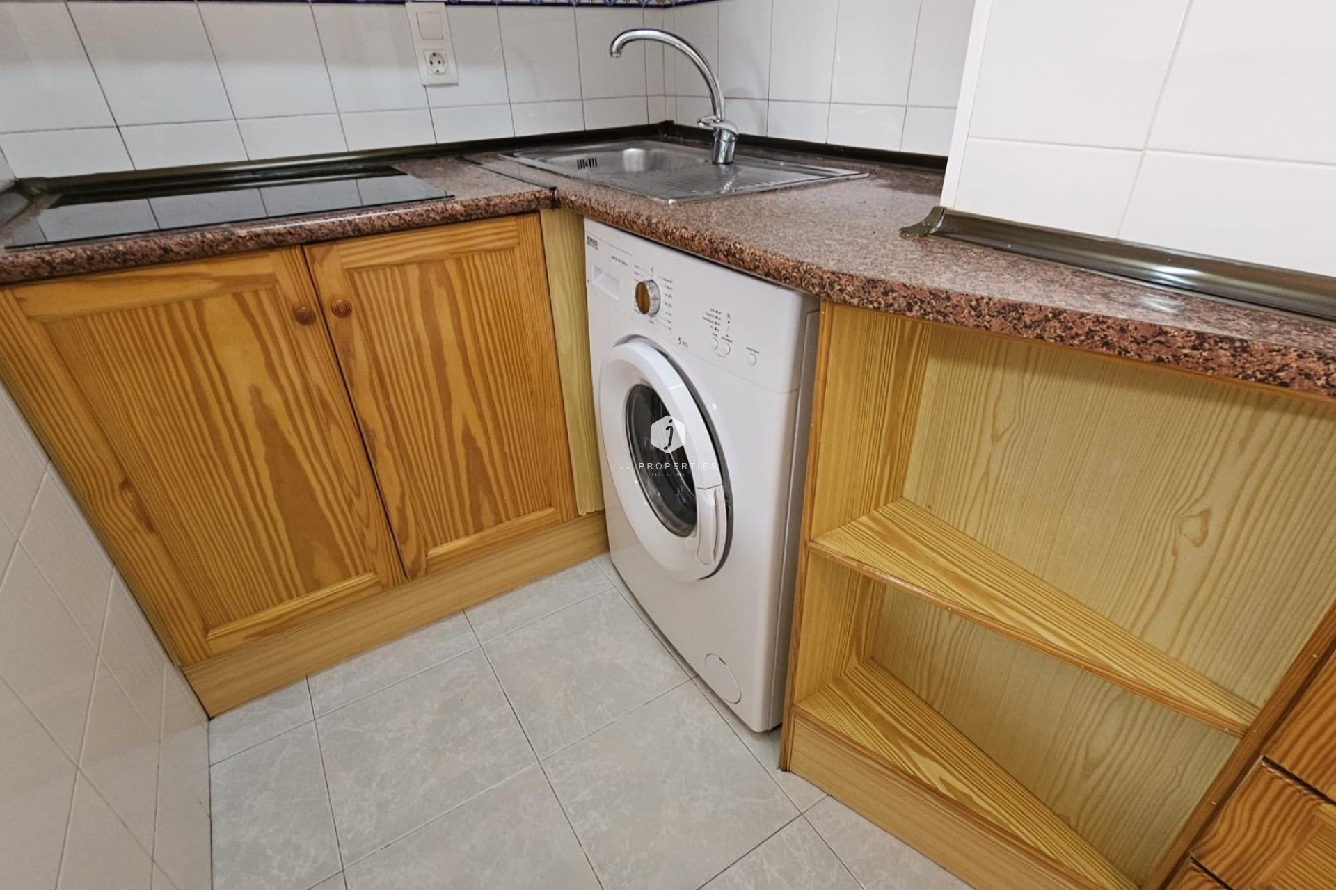 Segunda mano - Apartamento / piso -
Torrevieja - Acequion