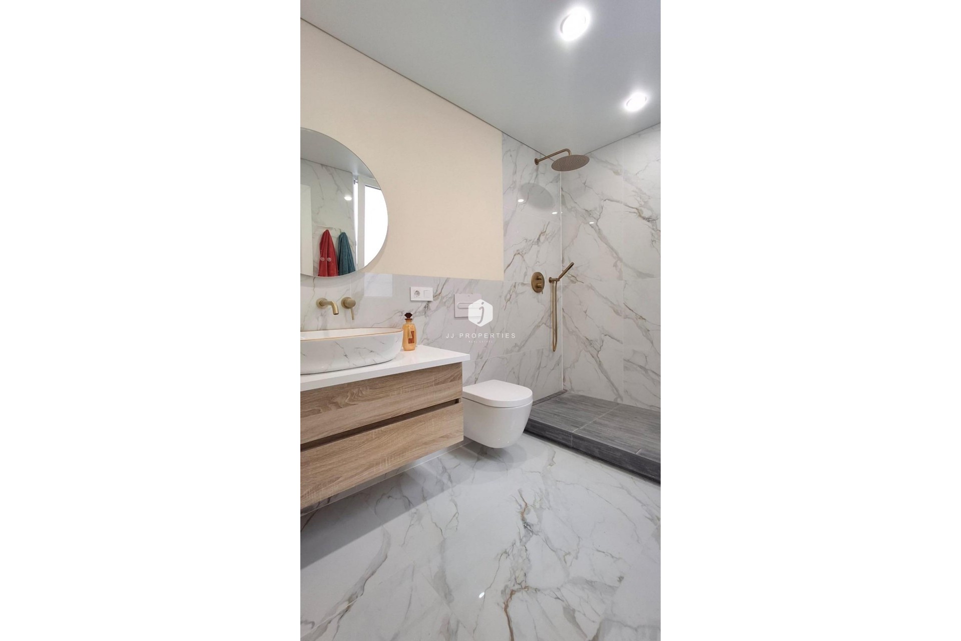 Segunda mano - Apartamento / piso -
Torrevieja - Acequion