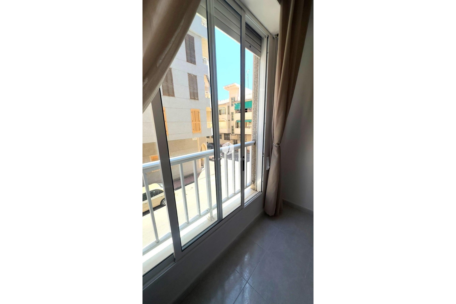 Segunda mano - Apartamento / piso -
Torrevieja - Acequion