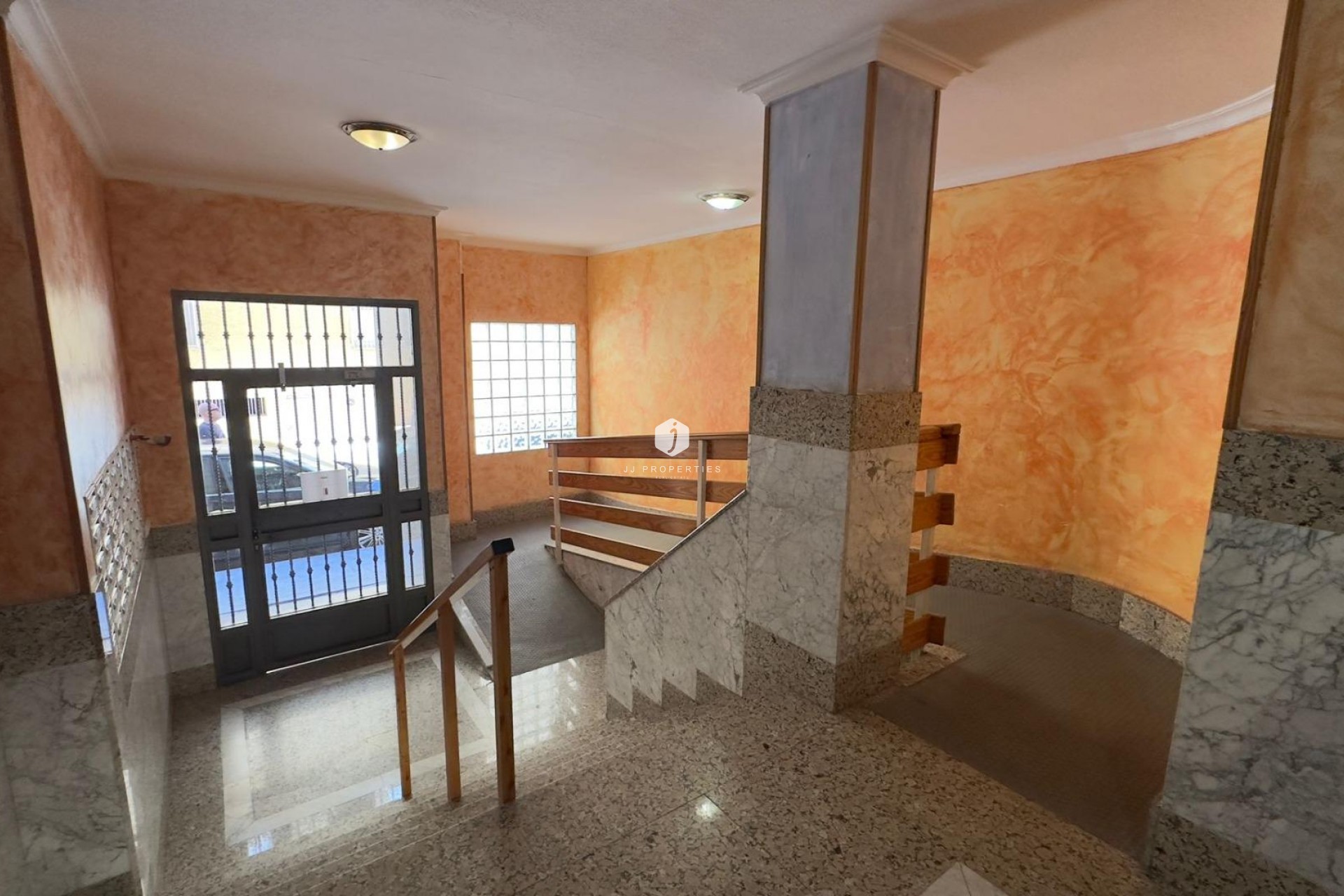 Segunda mano - Apartamento / piso -
Torrevieja - Acequion