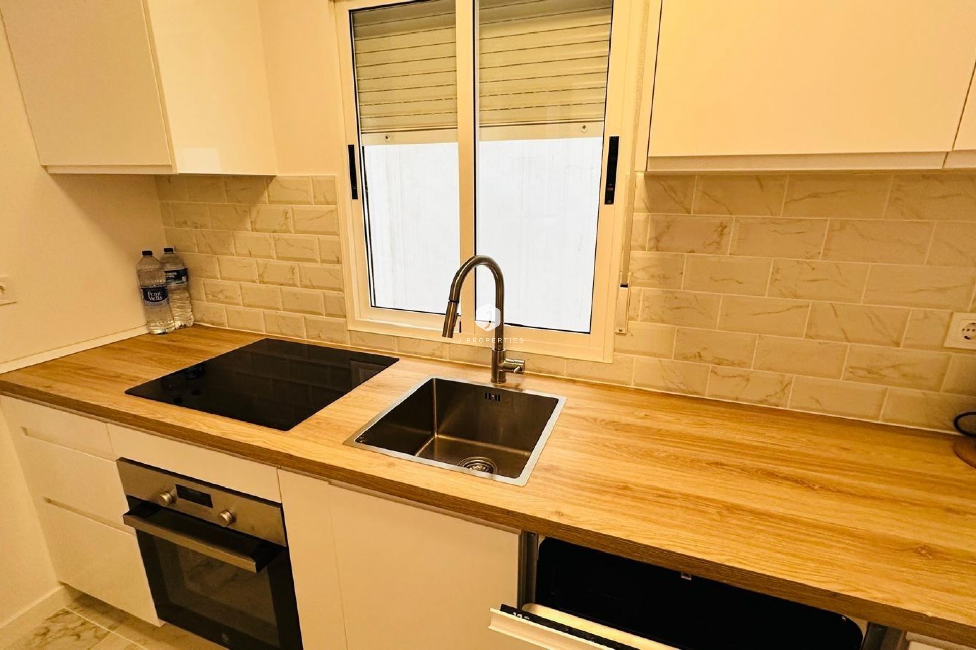 Segunda mano - Apartamento / piso -
Torrevieja - Acequion