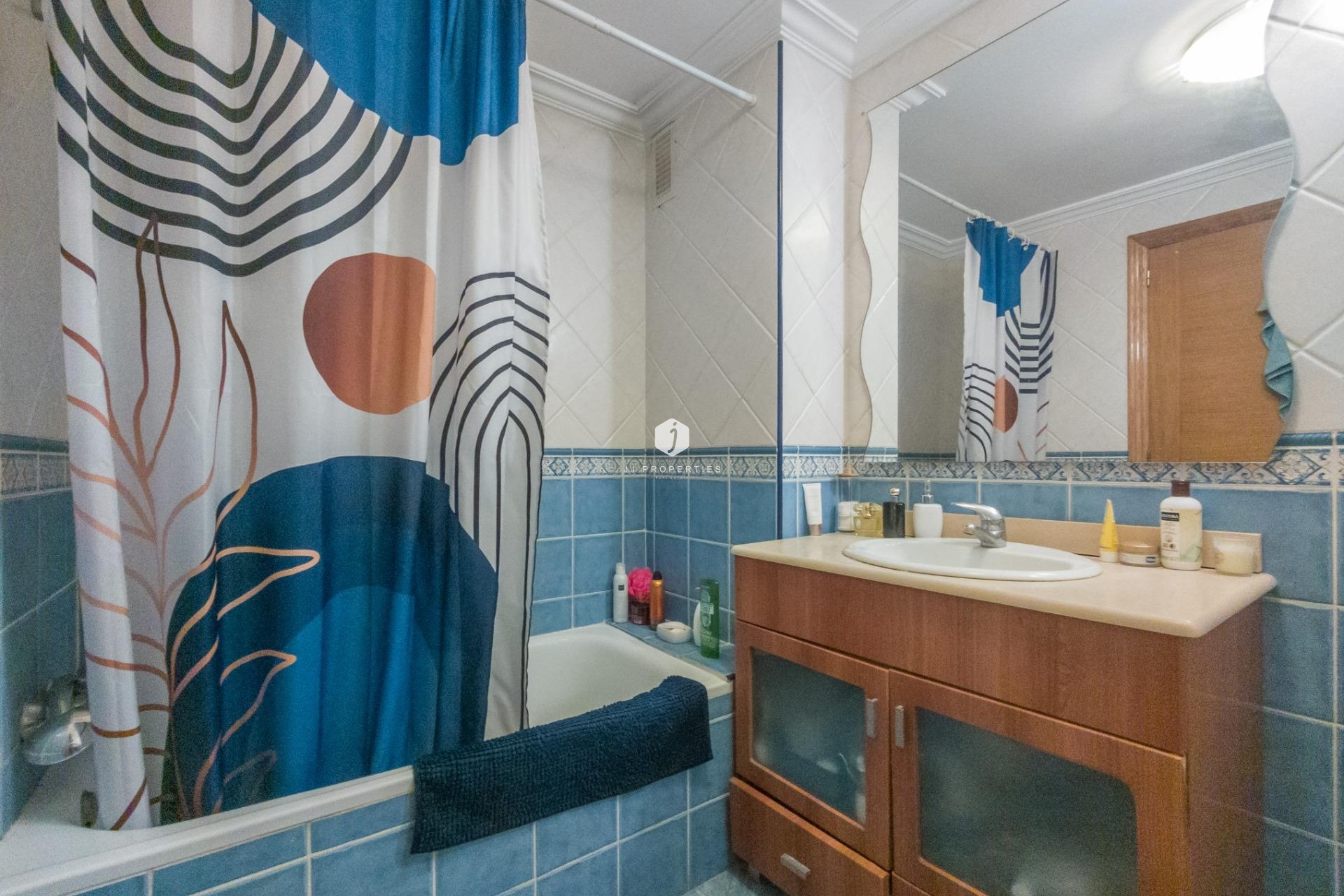 Segunda mano - Apartamento / piso -
Torrevieja - Acequion