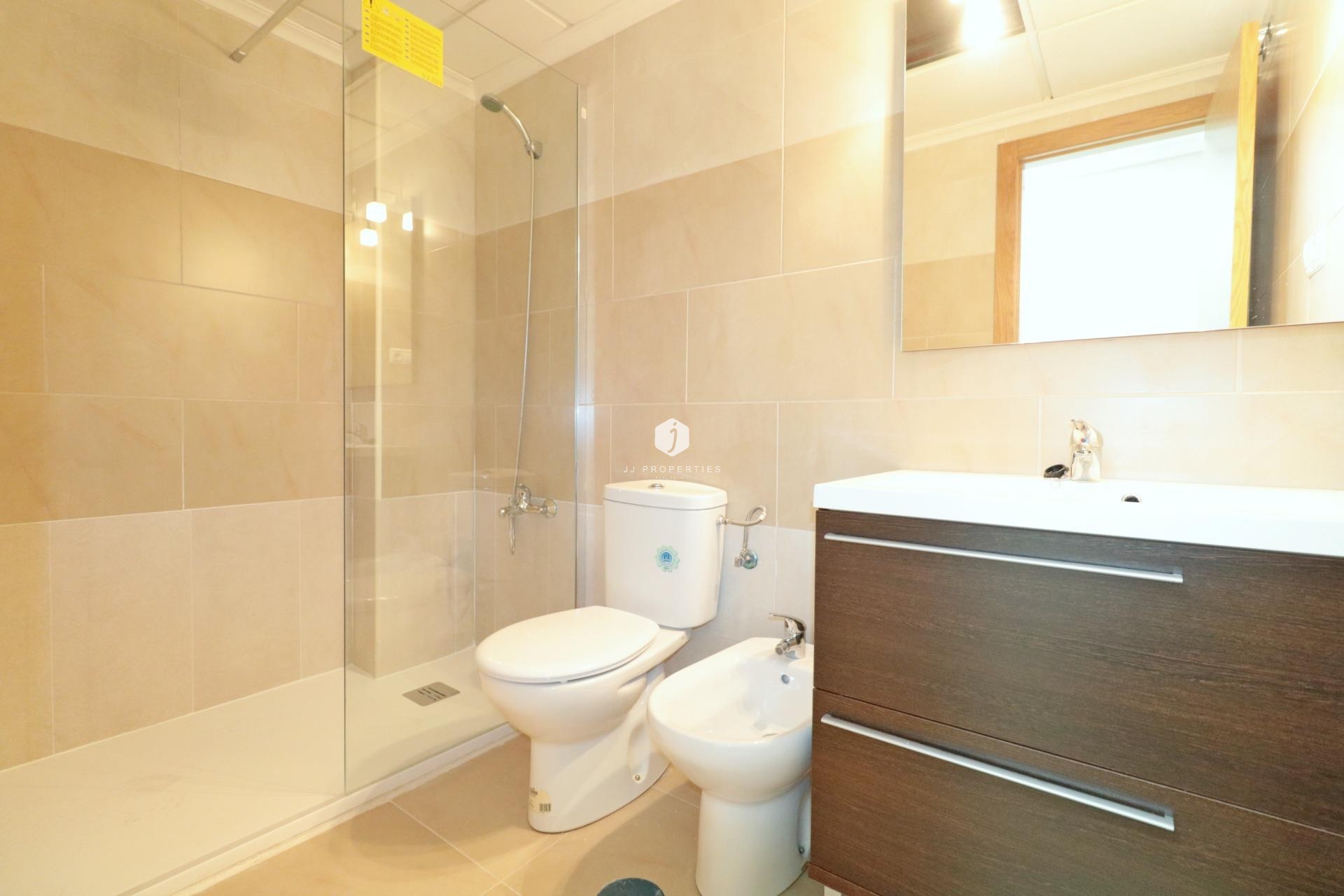Segunda mano - Apartamento / piso -
Torrevieja - Acequion