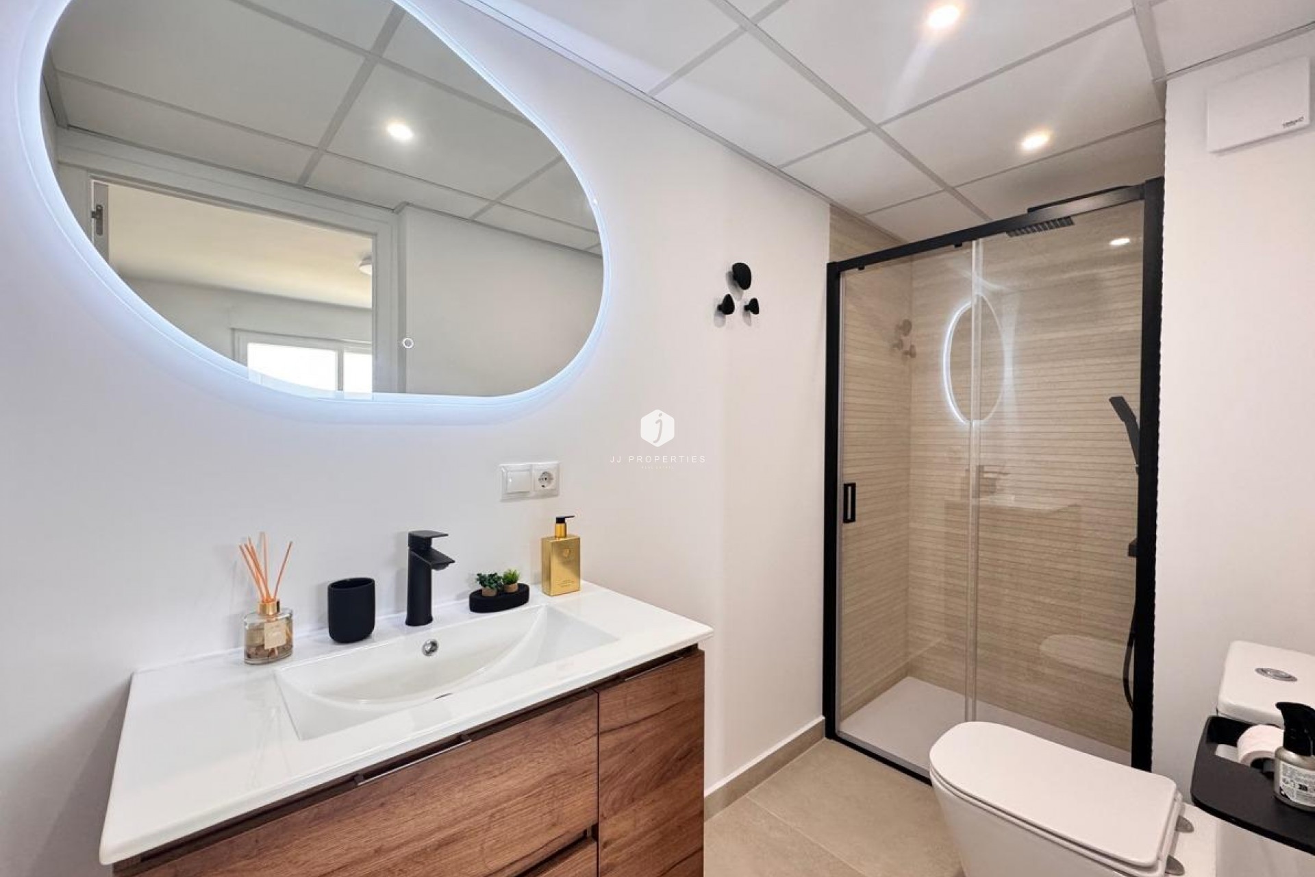 Segunda mano - Apartamento / piso -
Torrevieja - Acequion