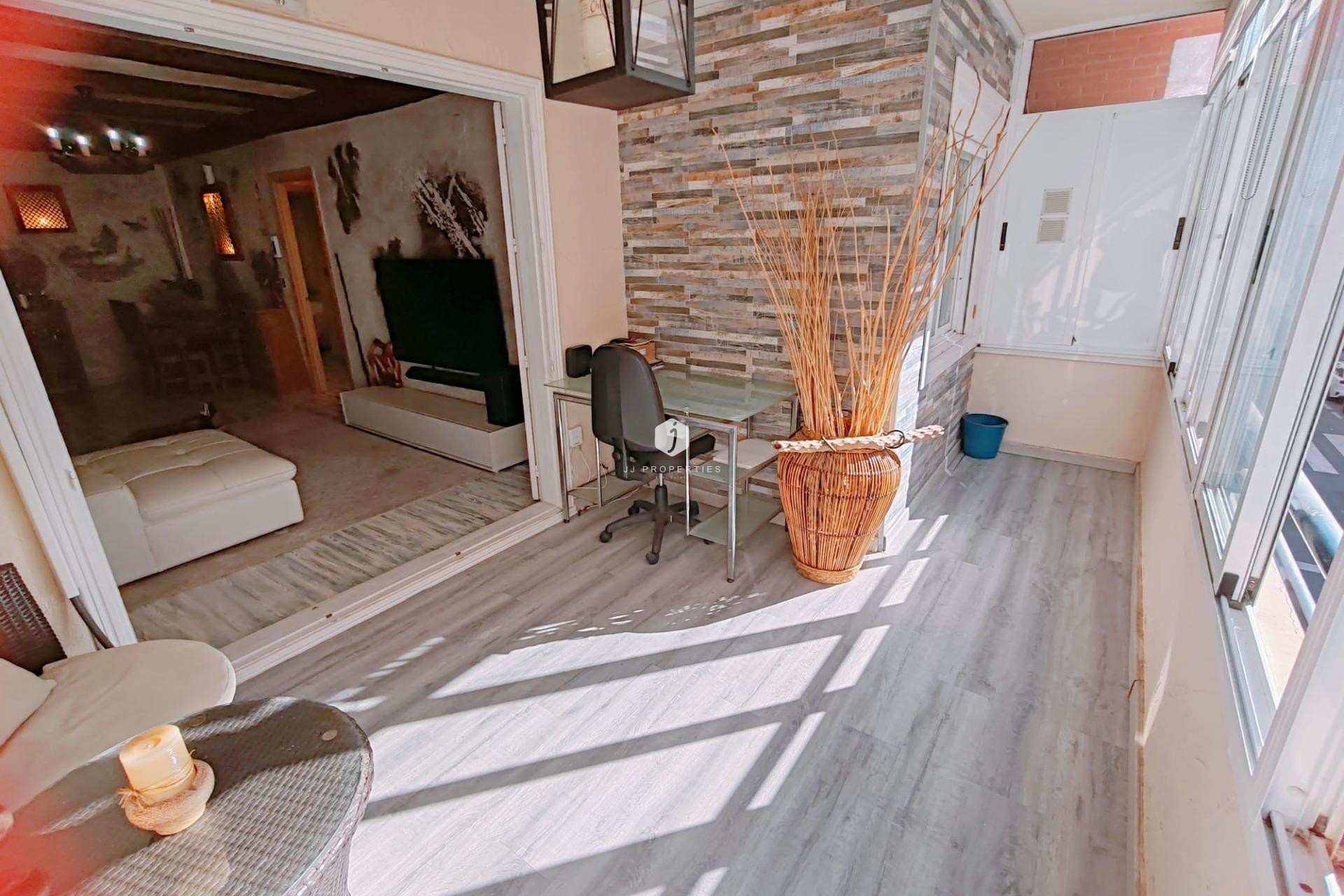 Segunda mano - Apartamento / piso -
Torrevieja - Acequion
