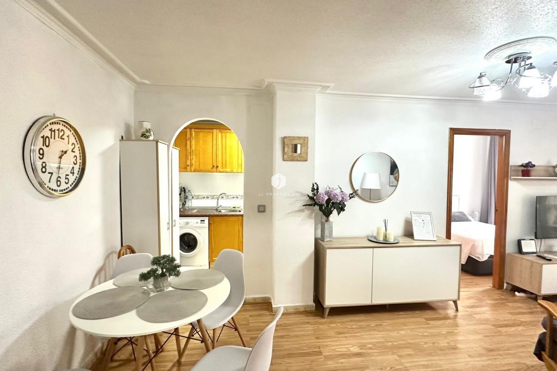 Segunda mano - Apartamento / piso -
Torrevieja - Acequion