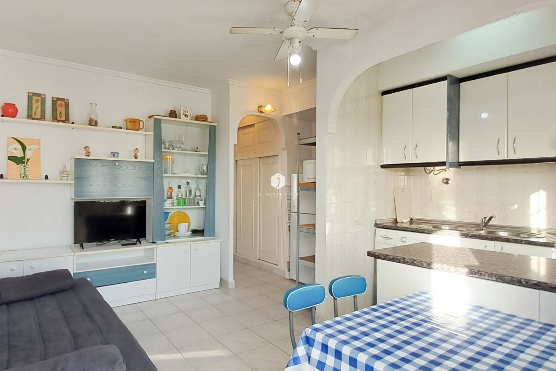 Segunda mano - Apartamento / piso -
Torrevieja - Aguas Nuevas 2