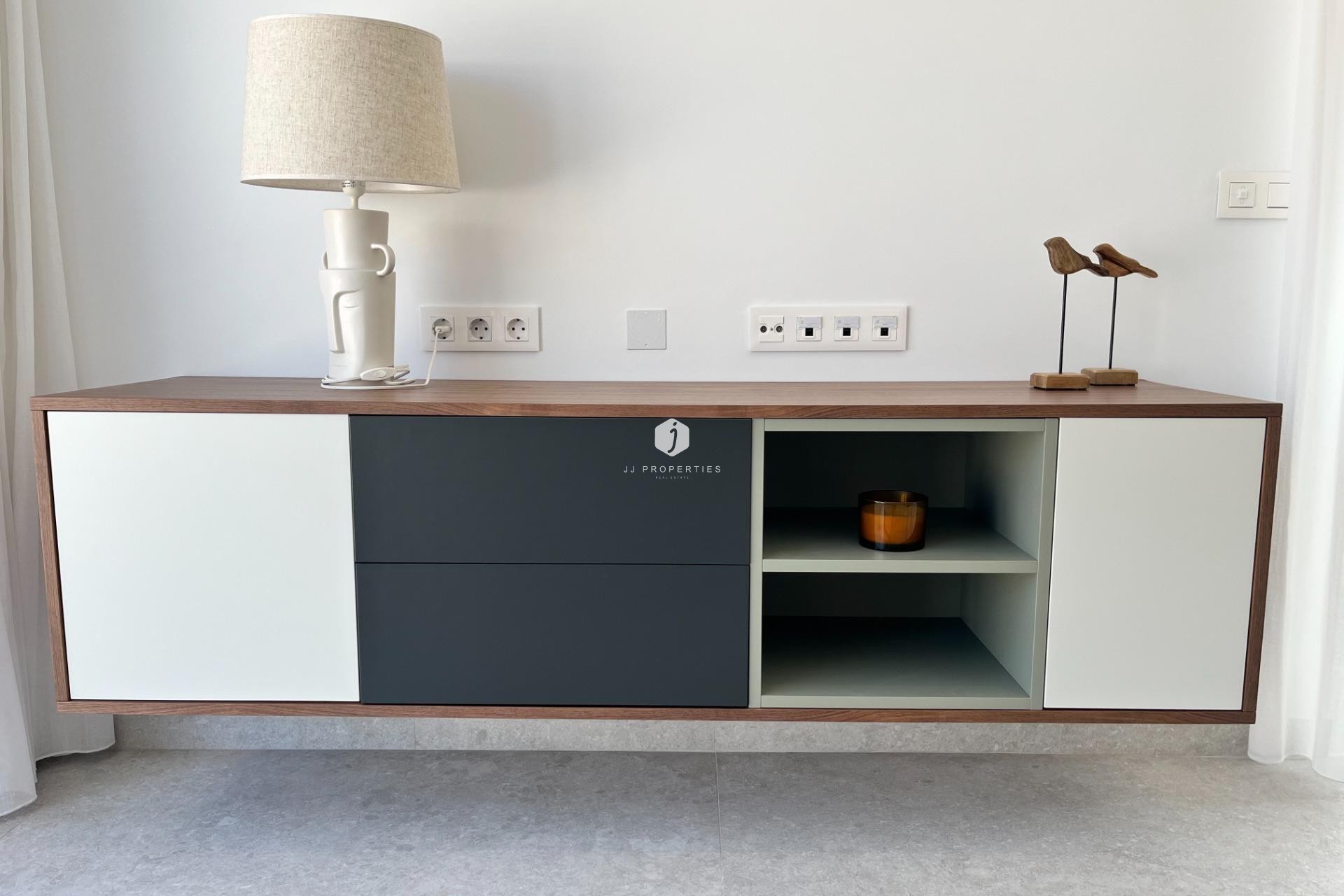 Segunda mano - Apartamento / piso -
Torrevieja - aguas nuevas