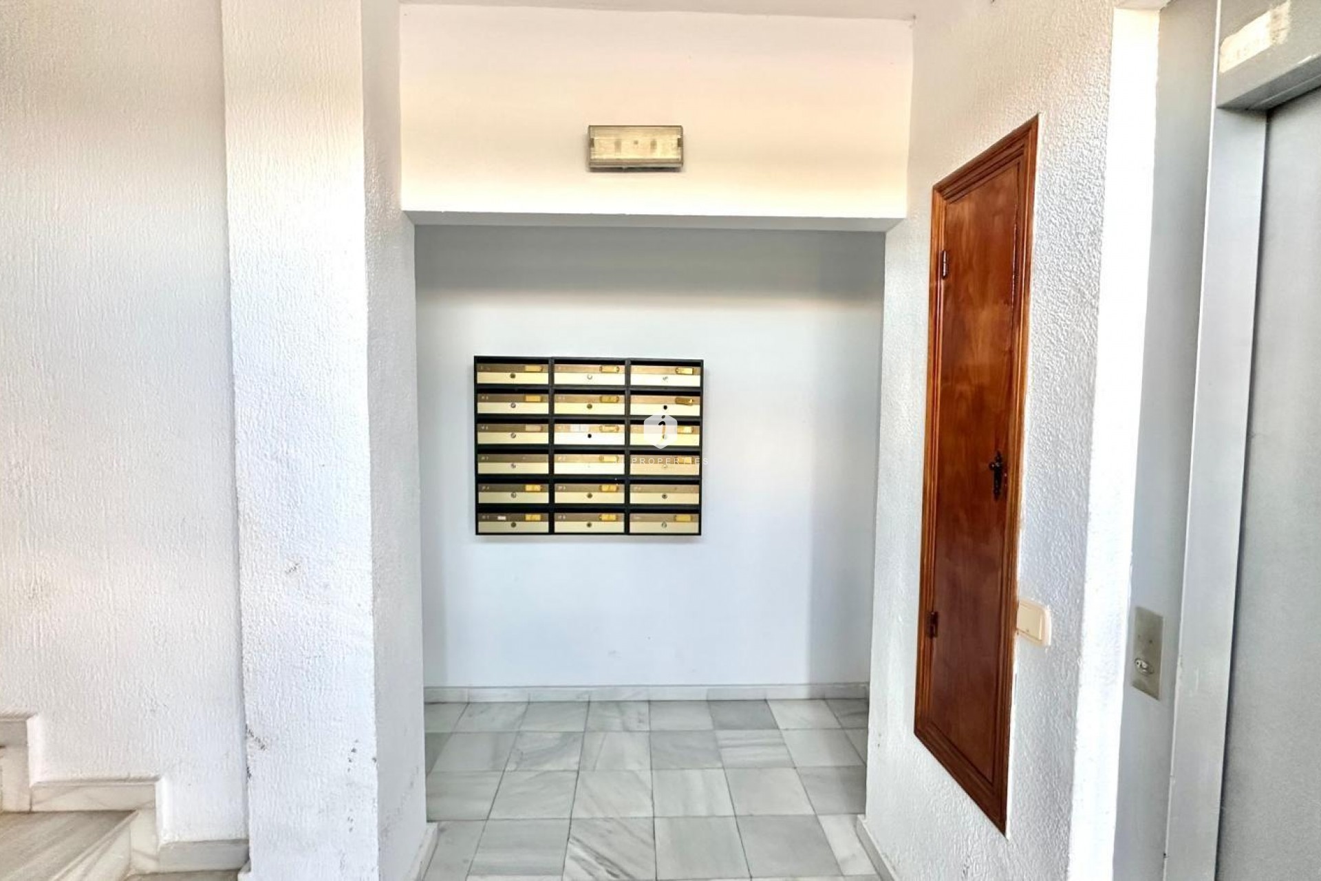 Segunda mano - Apartamento / piso -
Torrevieja - aguas nuevas