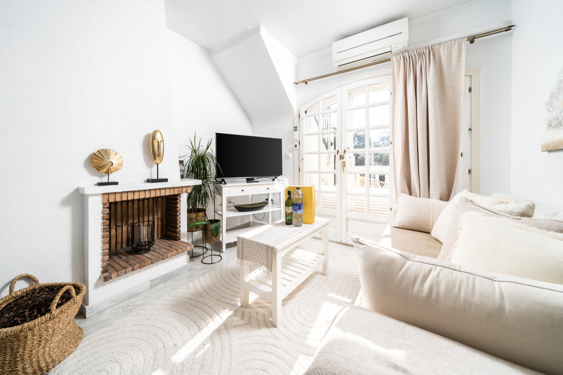 Segunda mano - Apartamento / piso -
Torrevieja - aguas nuevas