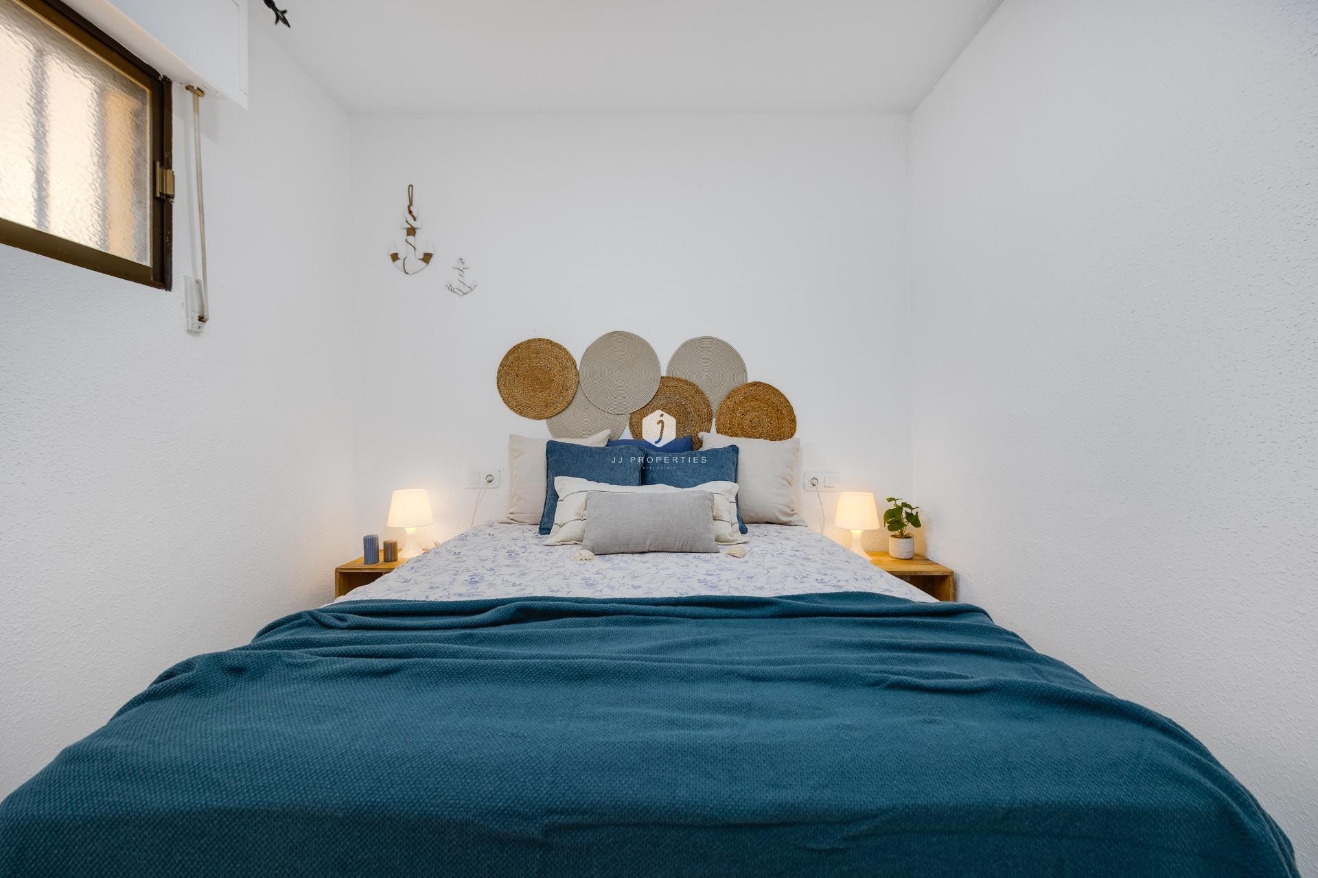 Segunda mano - Apartamento / piso -
Torrevieja - Cabo cervera