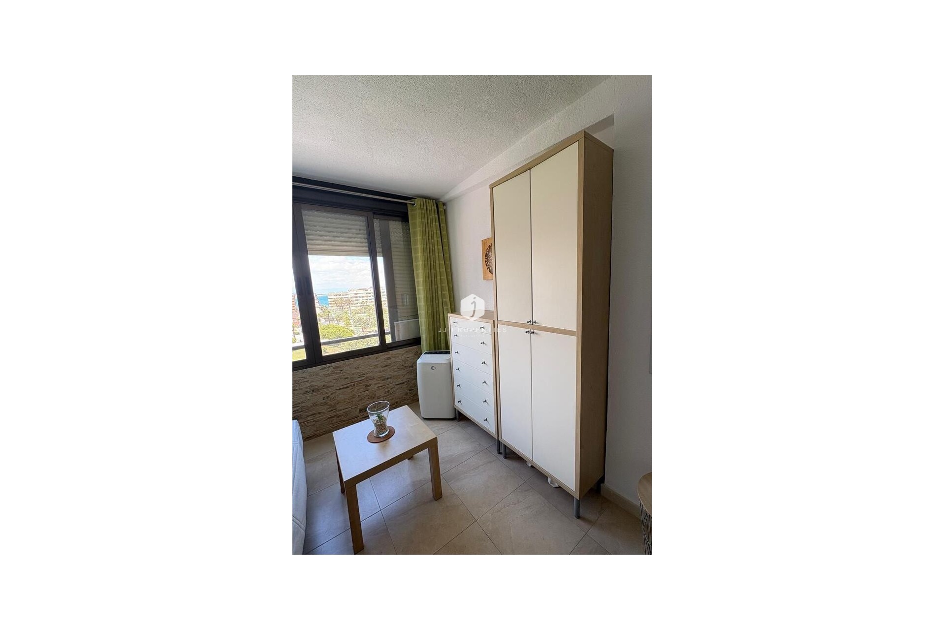 Segunda mano - Apartamento / piso -
Torrevieja - Cabo cervera