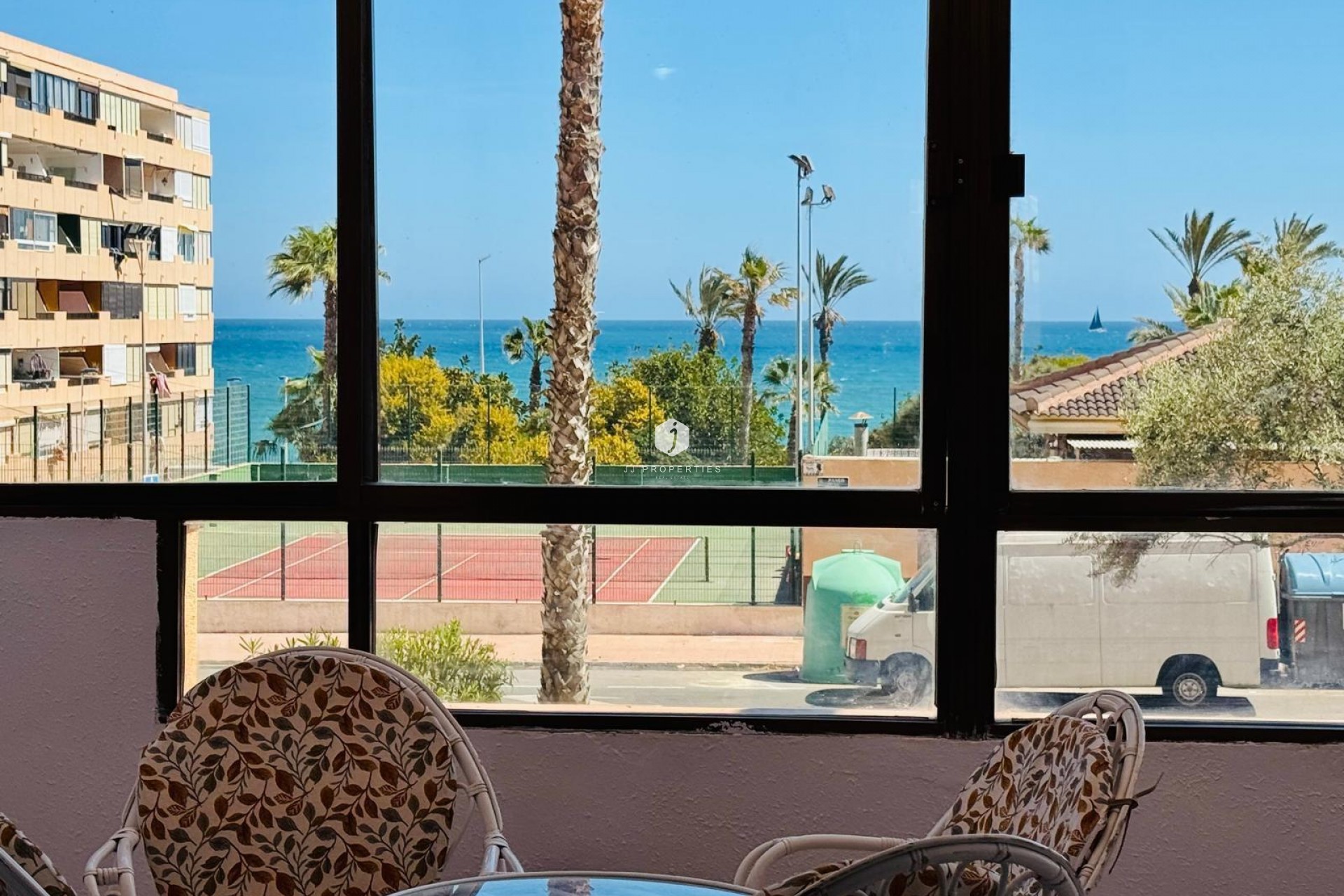 Segunda mano - Apartamento / piso -
Torrevieja - Cabo cervera