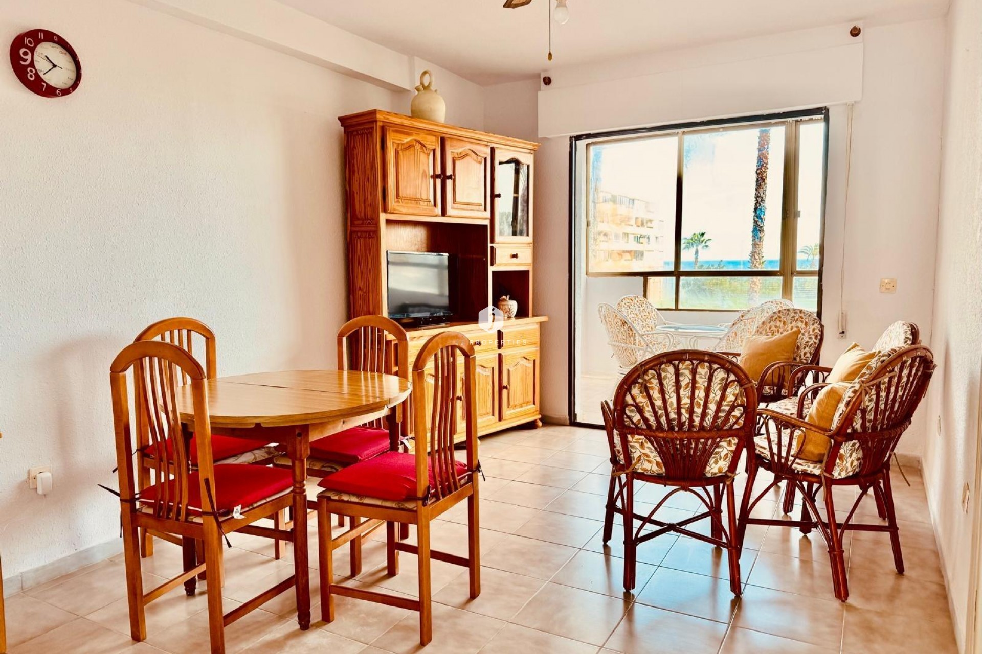 Segunda mano - Apartamento / piso -
Torrevieja - Cabo cervera