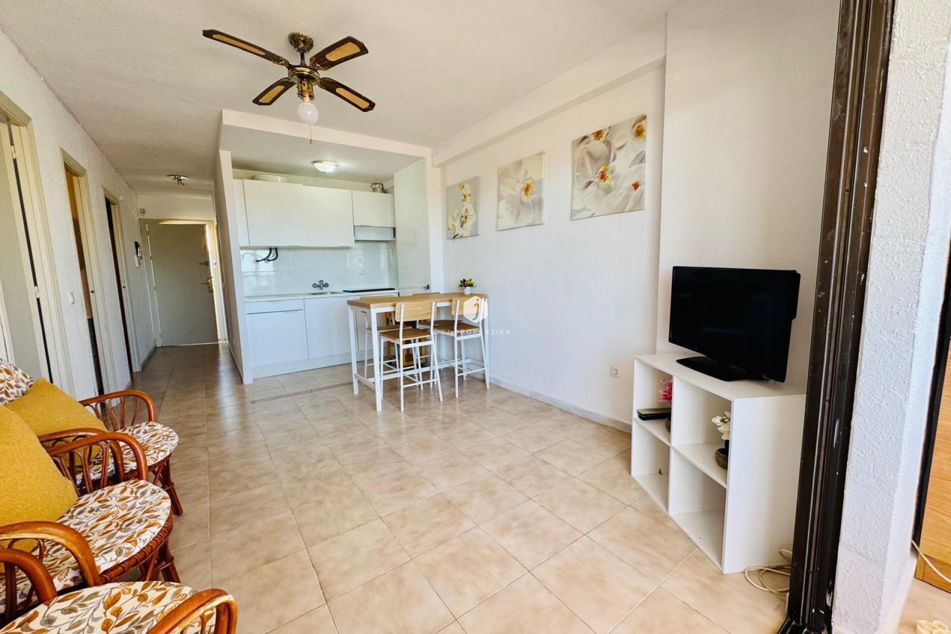 Segunda mano - Apartamento / piso -
Torrevieja - Cabo cervera