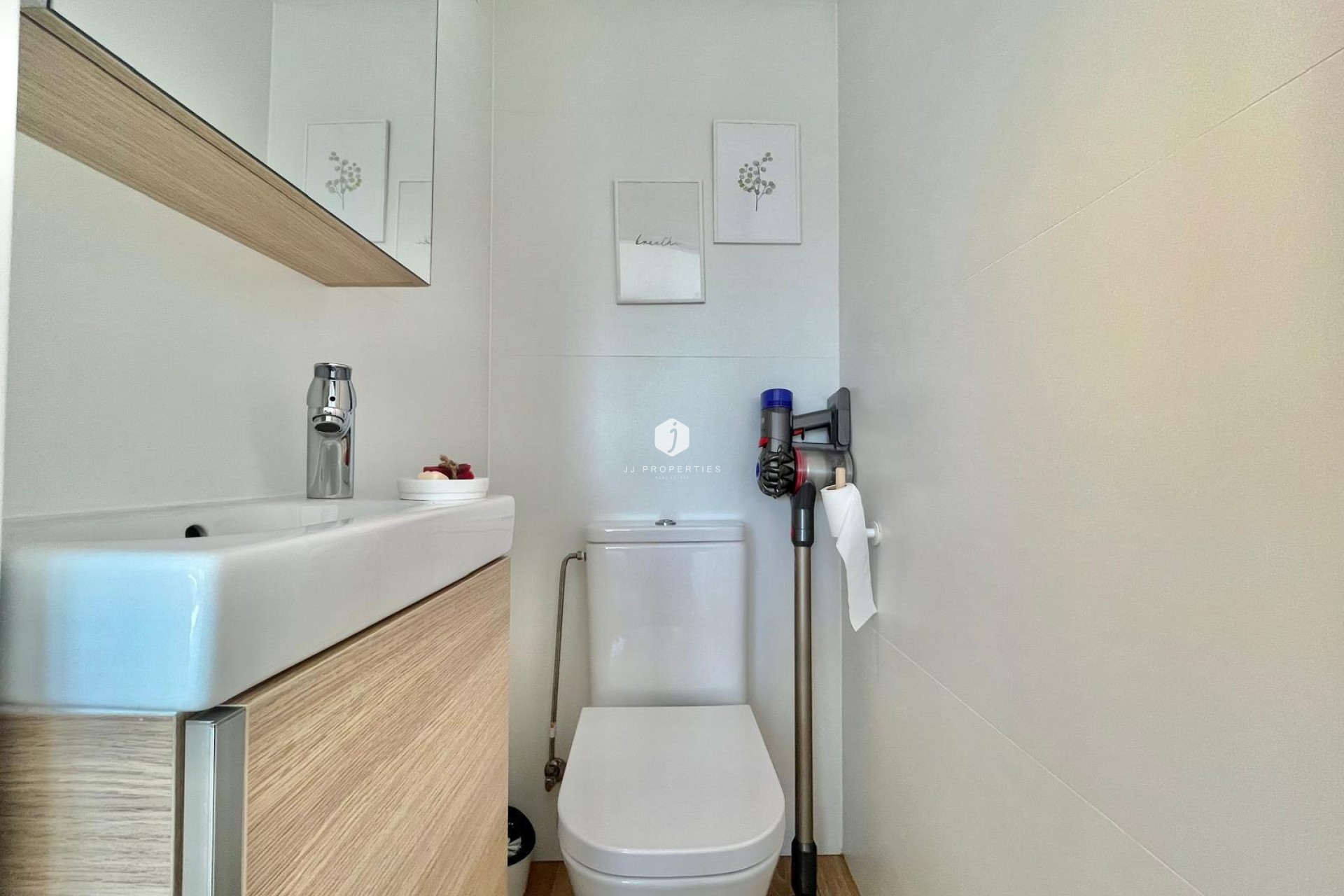 Segunda mano - Apartamento / piso -
Torrevieja - Calas blanca