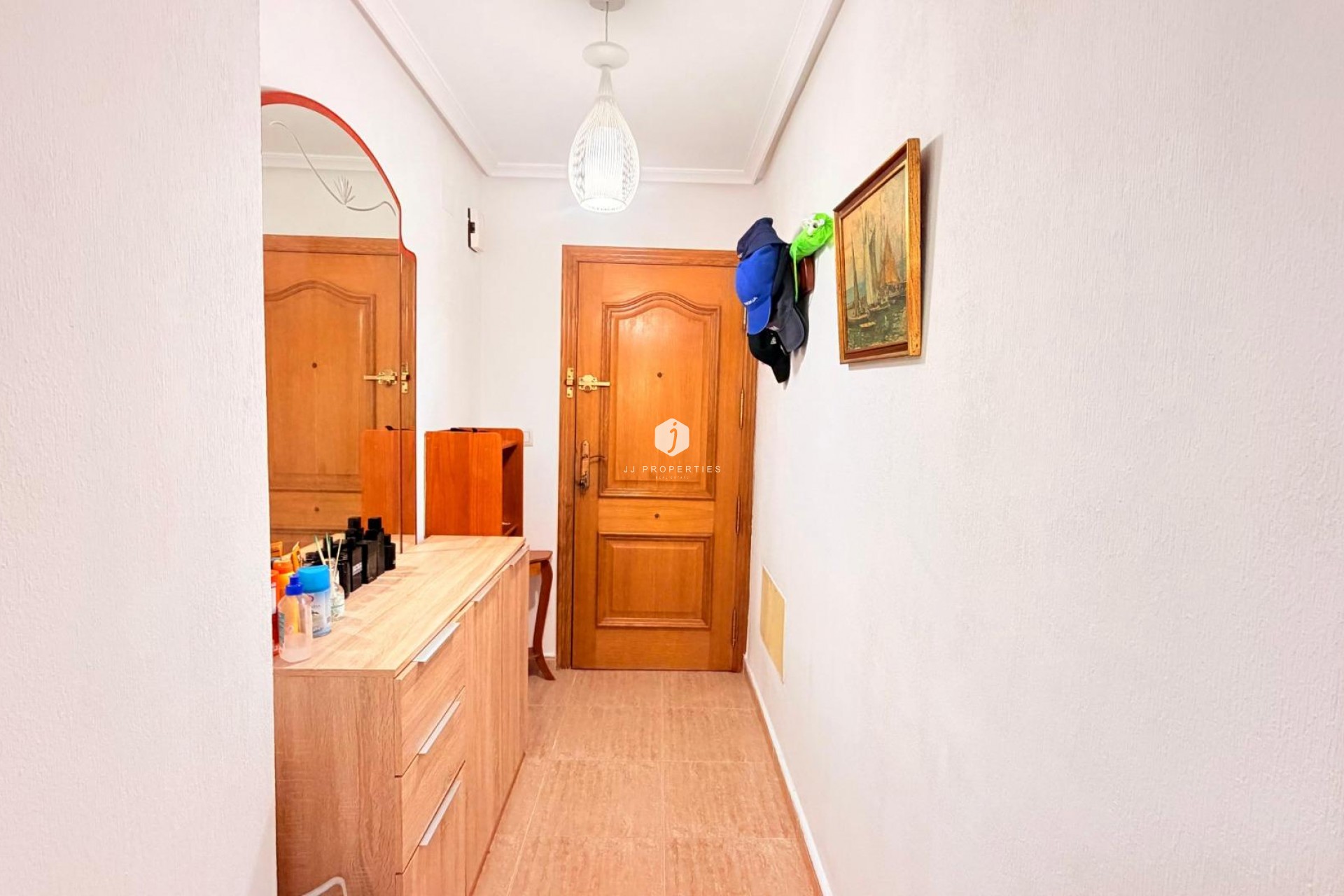 Segunda mano - Apartamento / piso -
Torrevieja - Centro - Muelle Pesquero