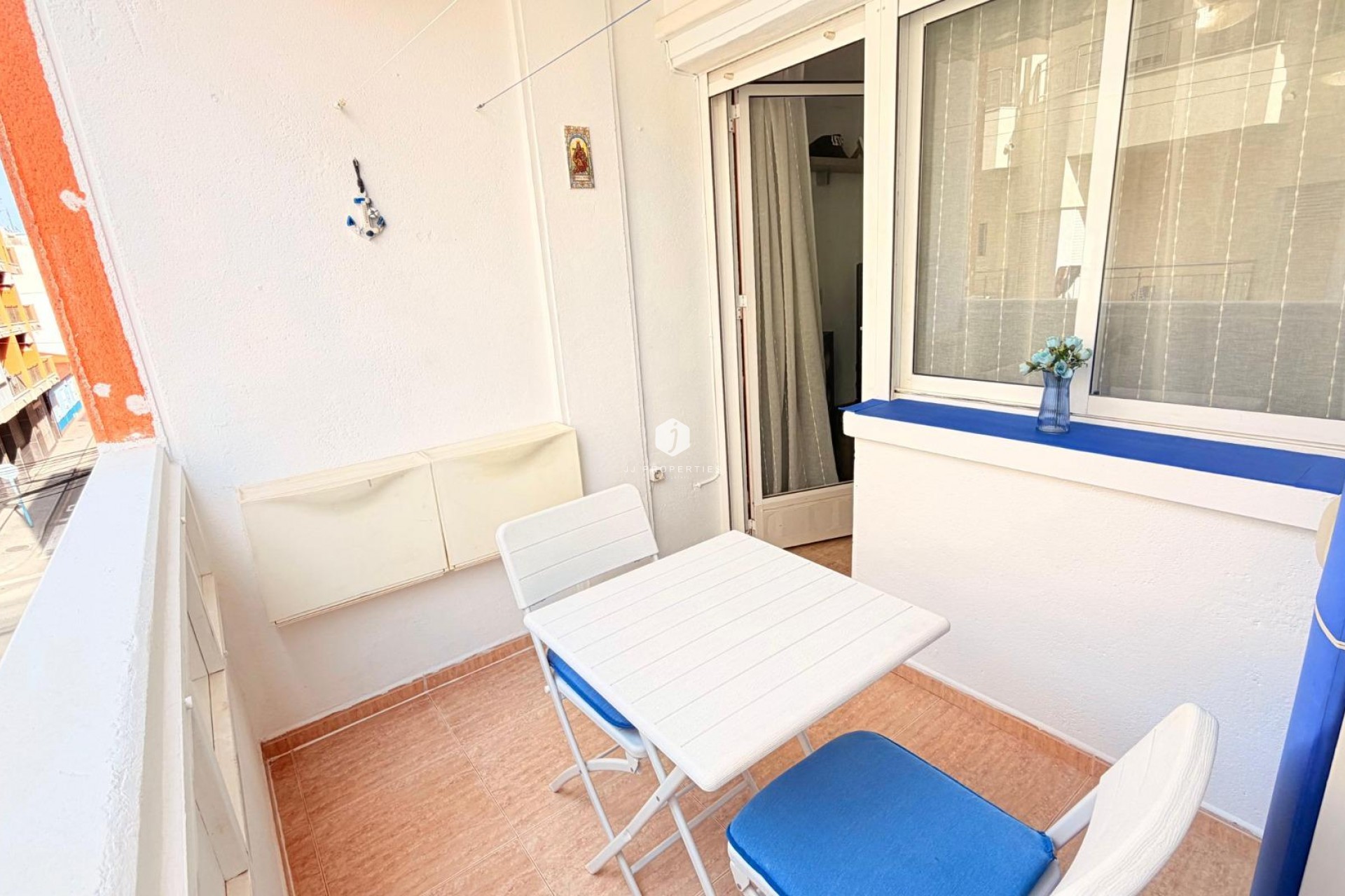 Segunda mano - Apartamento / piso -
Torrevieja - Centro - Muelle Pesquero