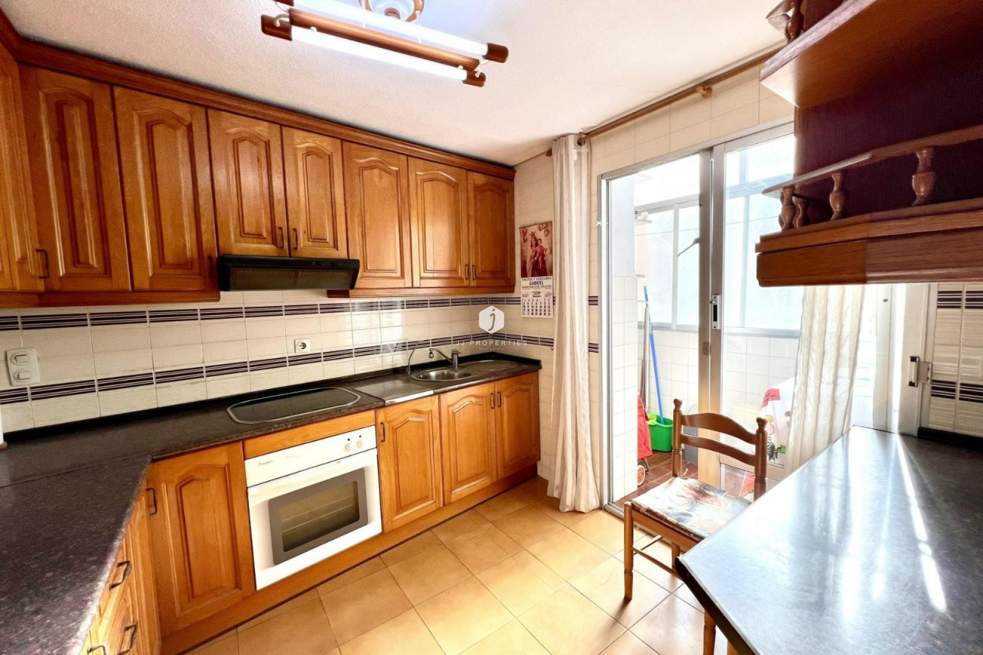 Segunda mano - Apartamento / piso -
Torrevieja - Centro