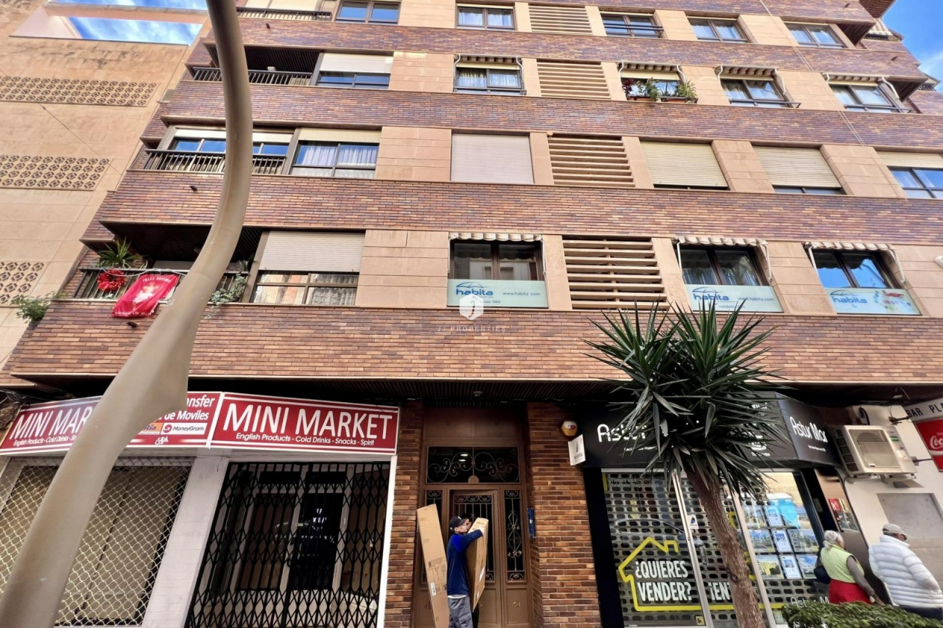 Segunda mano - Apartamento / piso -
Torrevieja - Centro