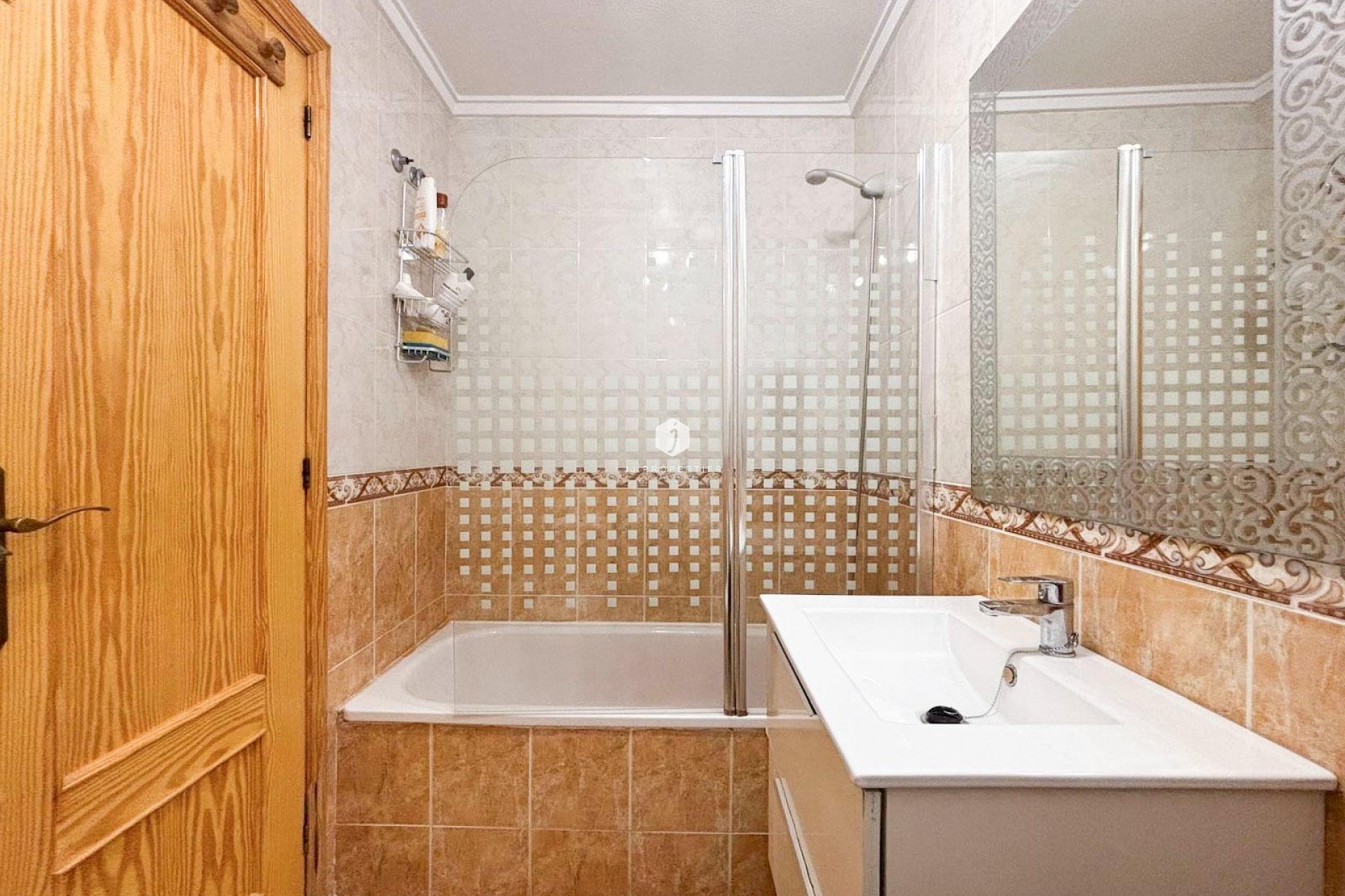 Segunda mano - Apartamento / piso -
Torrevieja - Centro