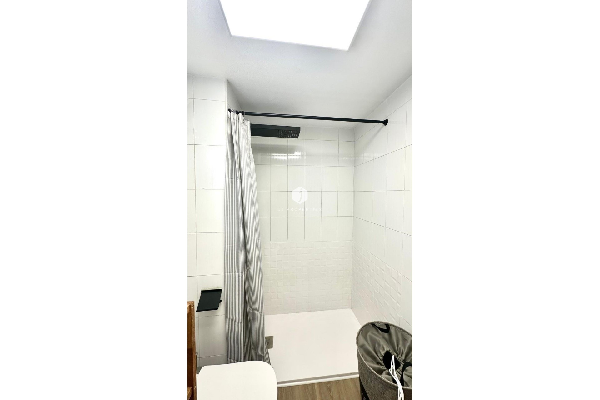 Segunda mano - Apartamento / piso -
Torrevieja - Centro