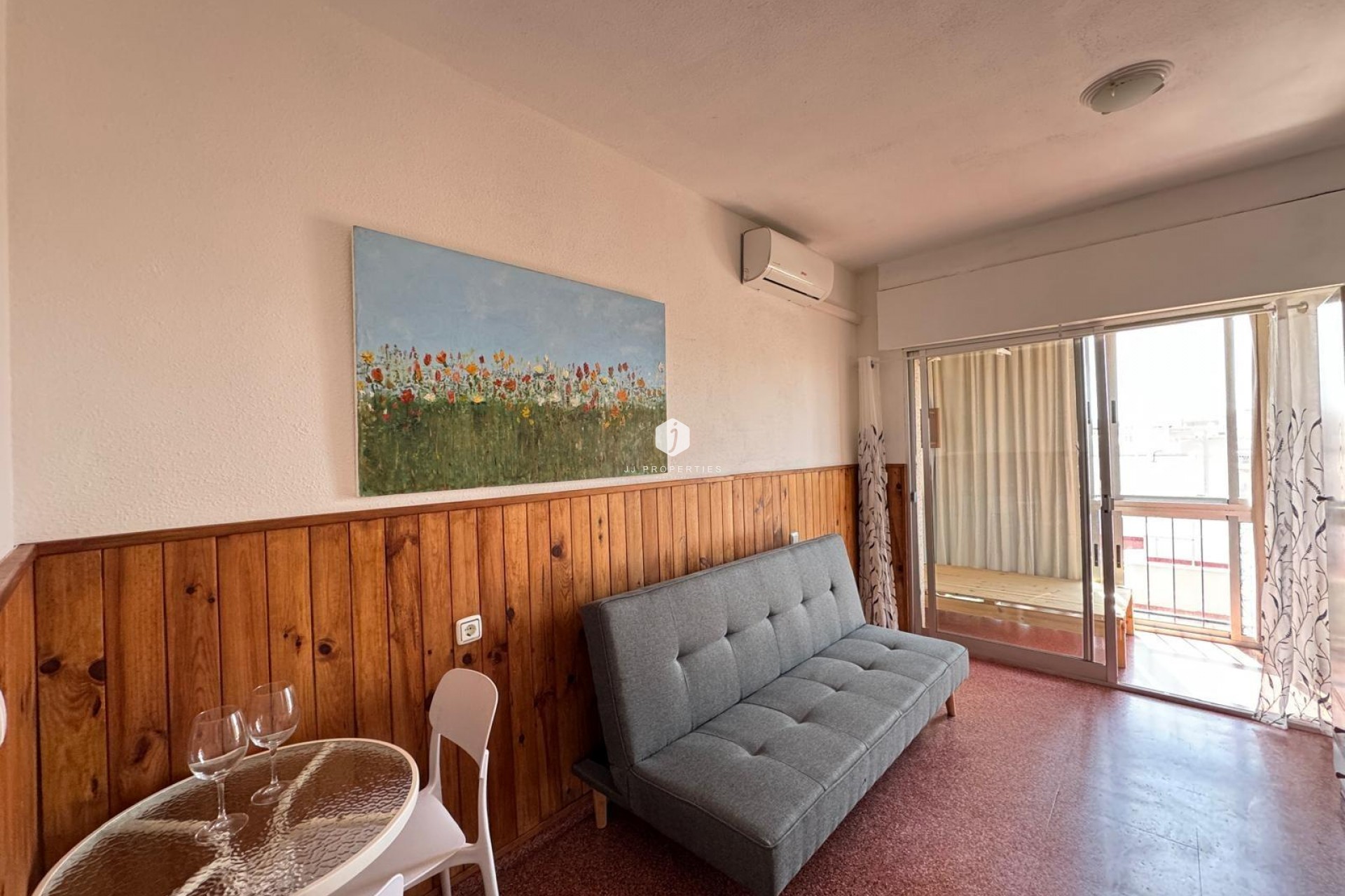 Segunda mano - Apartamento / piso -
Torrevieja - Centro