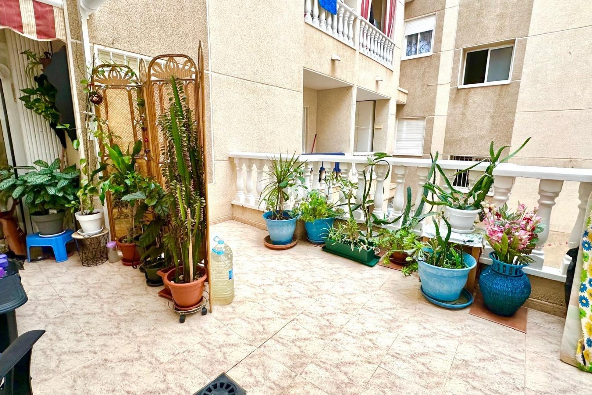Segunda mano - Apartamento / piso -
Torrevieja - Centro