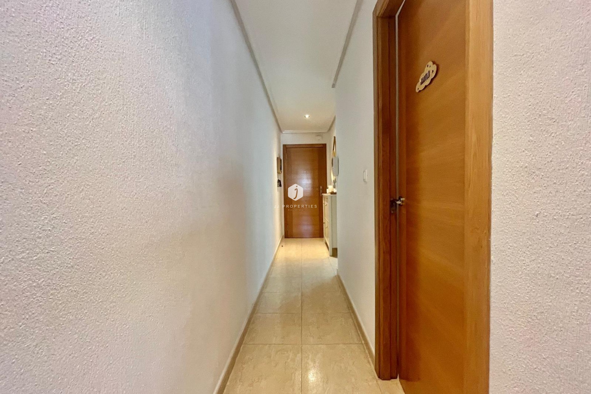 Segunda mano - Apartamento / piso -
Torrevieja - Centro