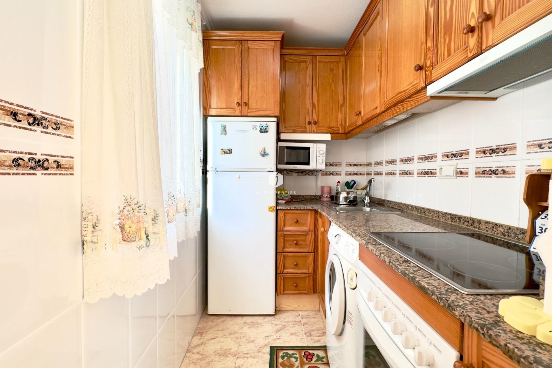 Segunda mano - Apartamento / piso -
Torrevieja - Centro