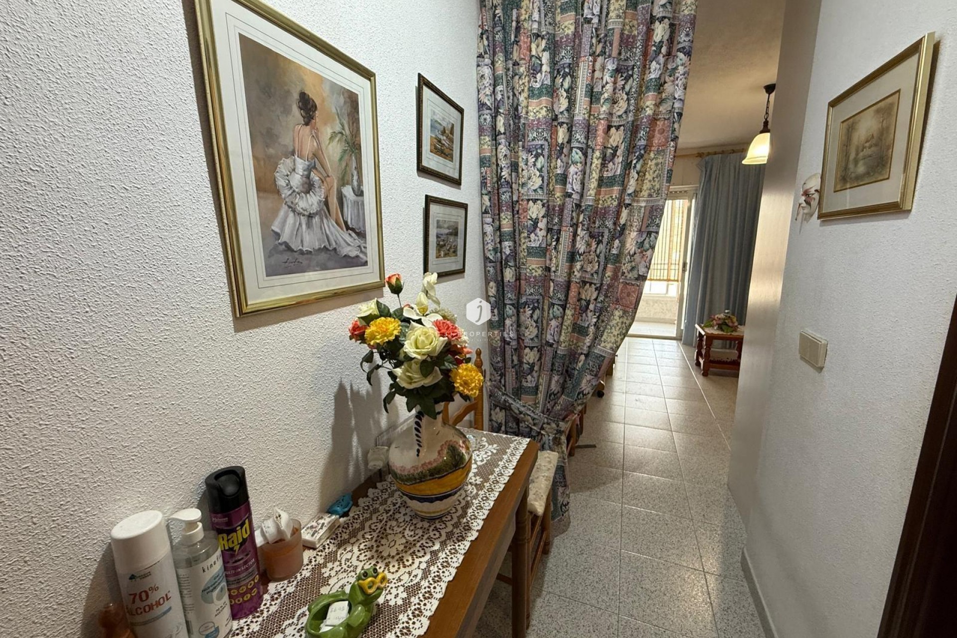 Segunda mano - Apartamento / piso -
Torrevieja - Centro