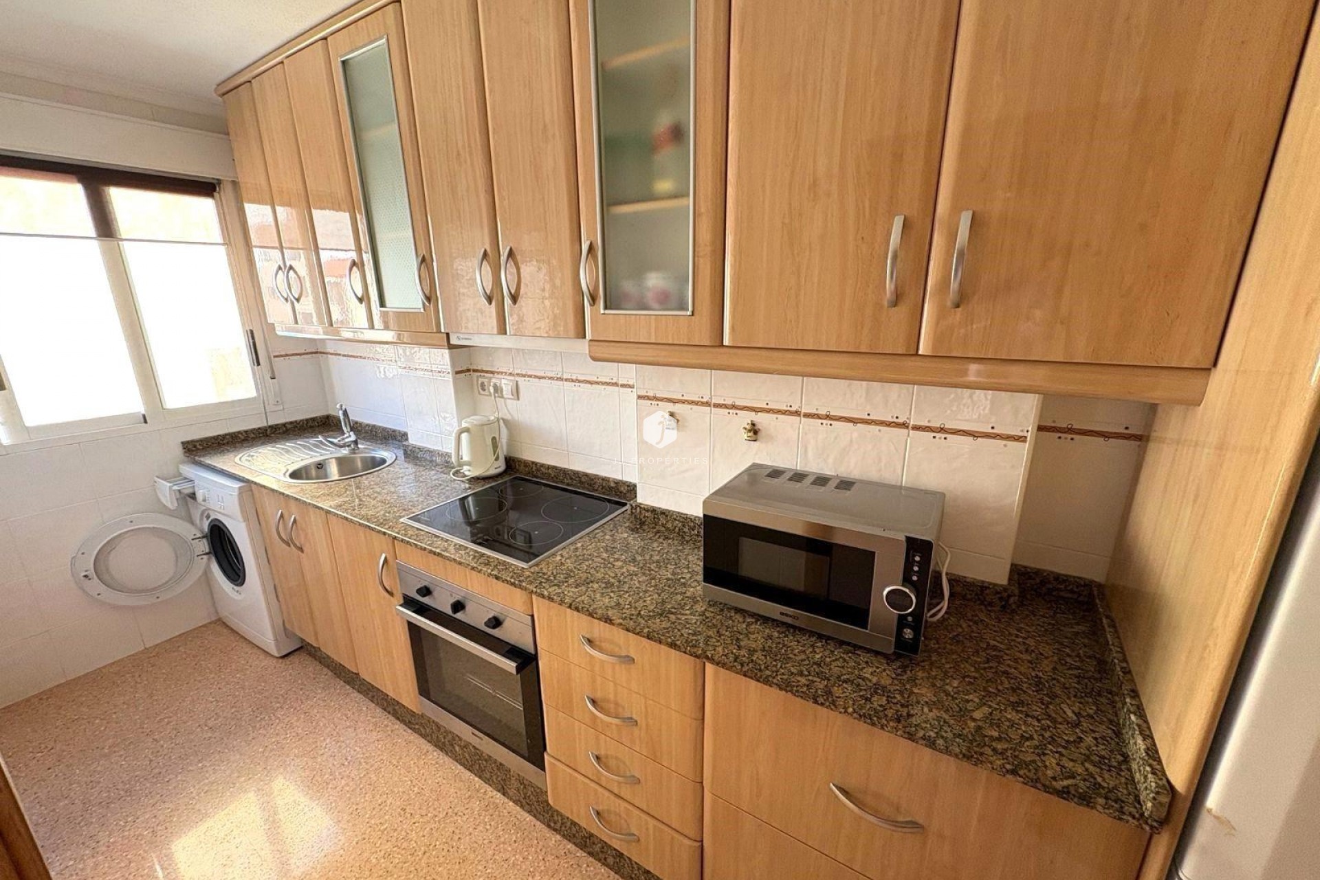 Segunda mano - Apartamento / piso -
Torrevieja - Centro