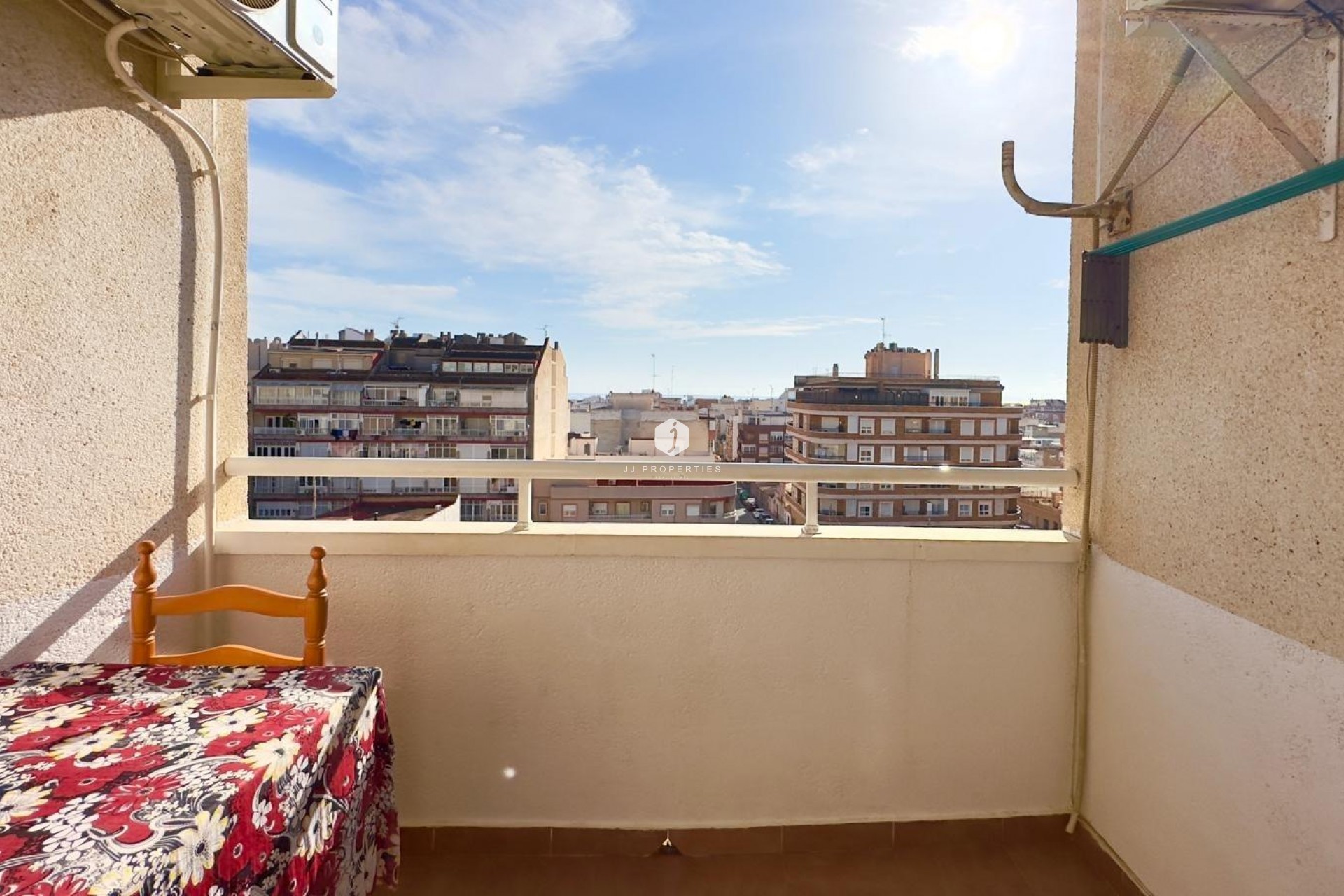 Segunda mano - Apartamento / piso -
Torrevieja - Centro