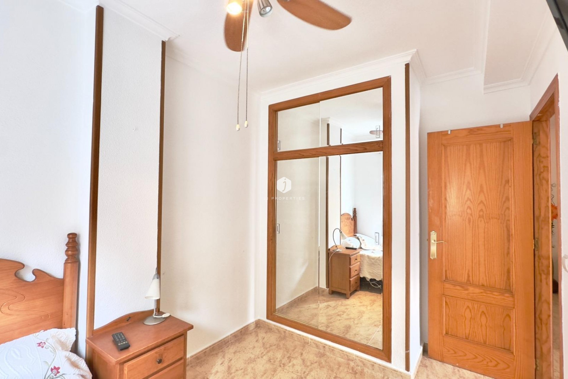 Segunda mano - Apartamento / piso -
Torrevieja - Centro