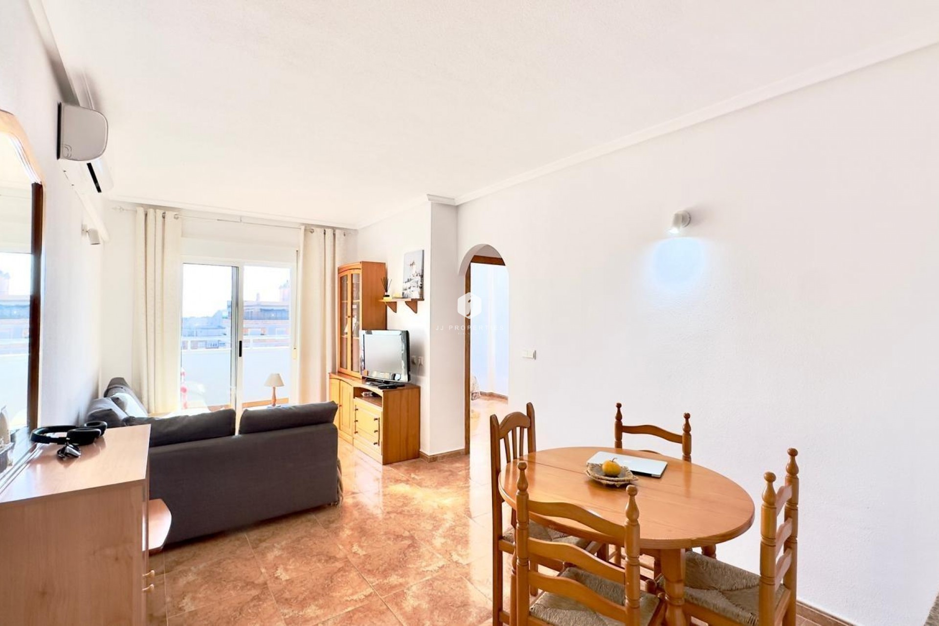 Segunda mano - Apartamento / piso -
Torrevieja - Centro