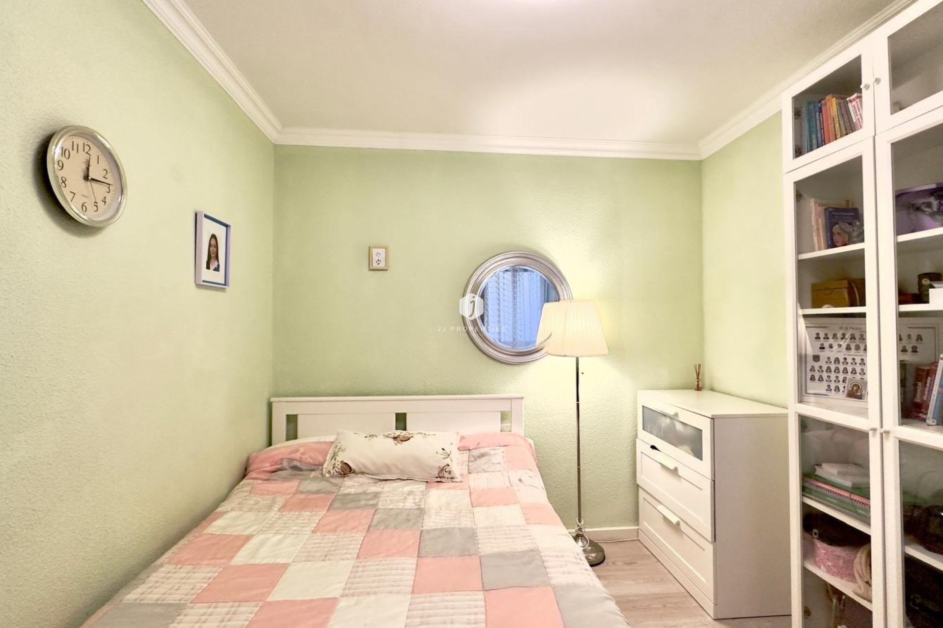 Segunda mano - Apartamento / piso -
Torrevieja - Centro