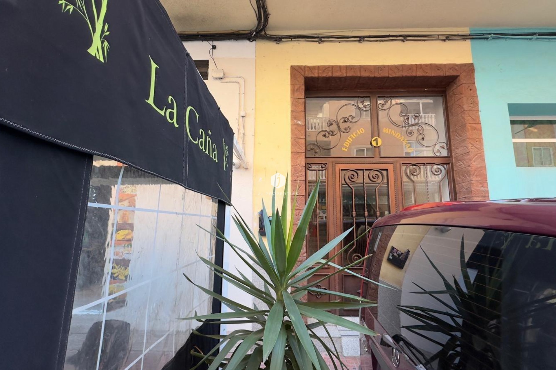 Segunda mano - Apartamento / piso -
Torrevieja - Centro