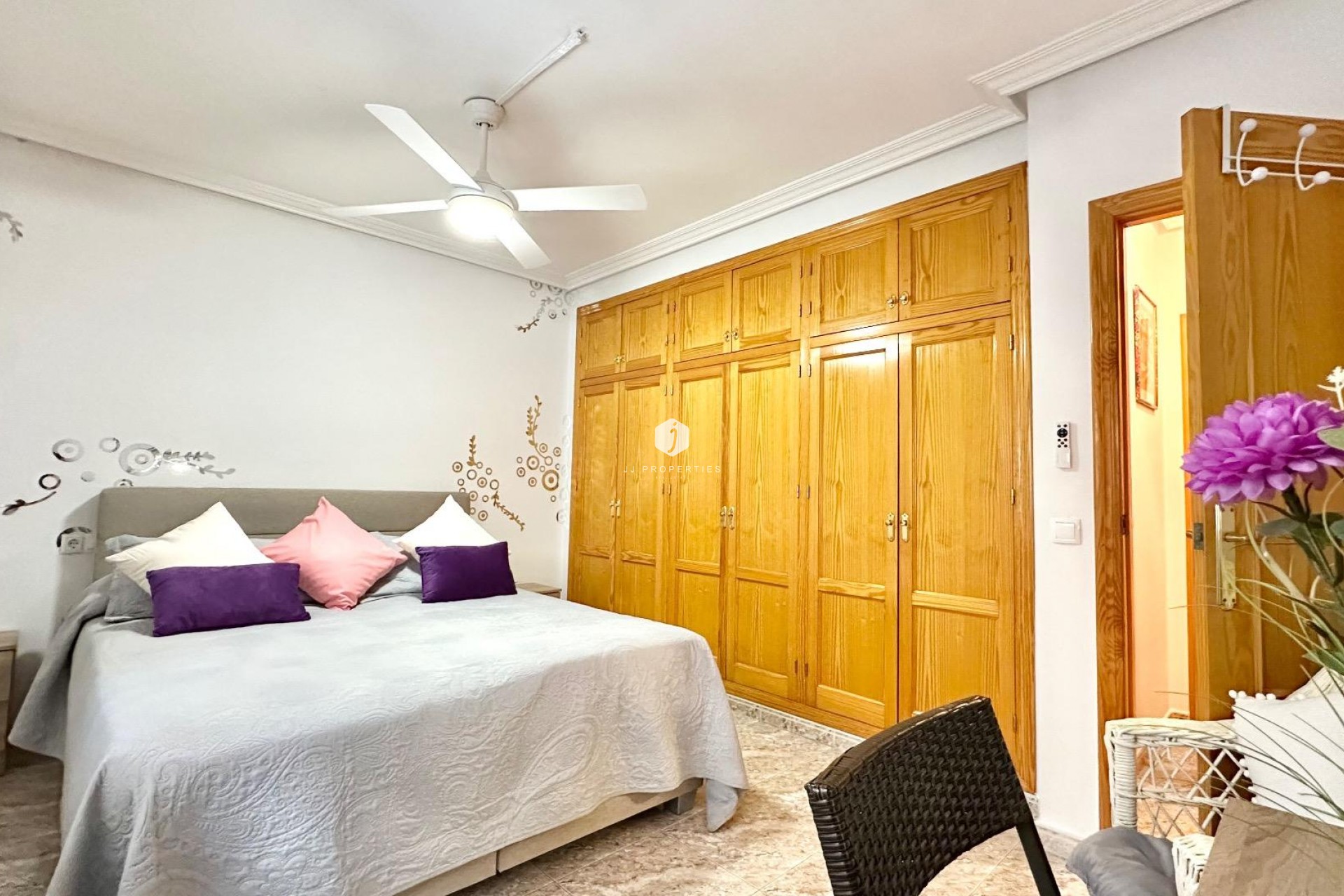 Segunda mano - Apartamento / piso -
Torrevieja - Centro