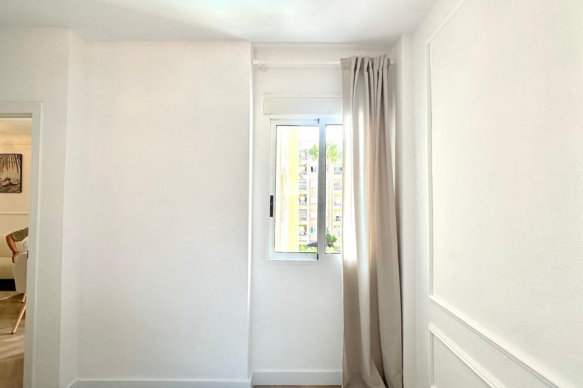 Segunda mano - Apartamento / piso -
Torrevieja - Centro