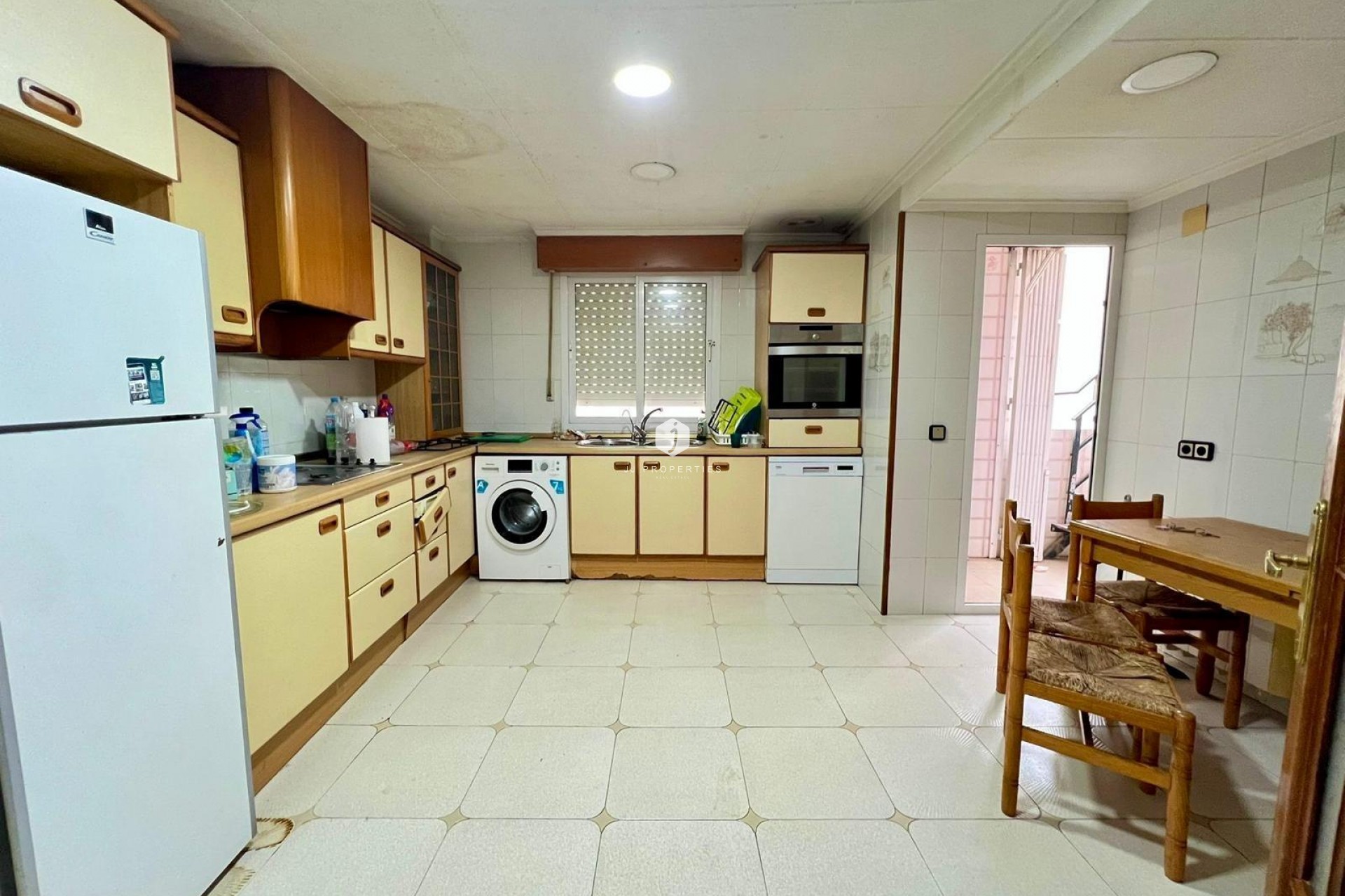 Segunda mano - Apartamento / piso -
Torrevieja - Centro